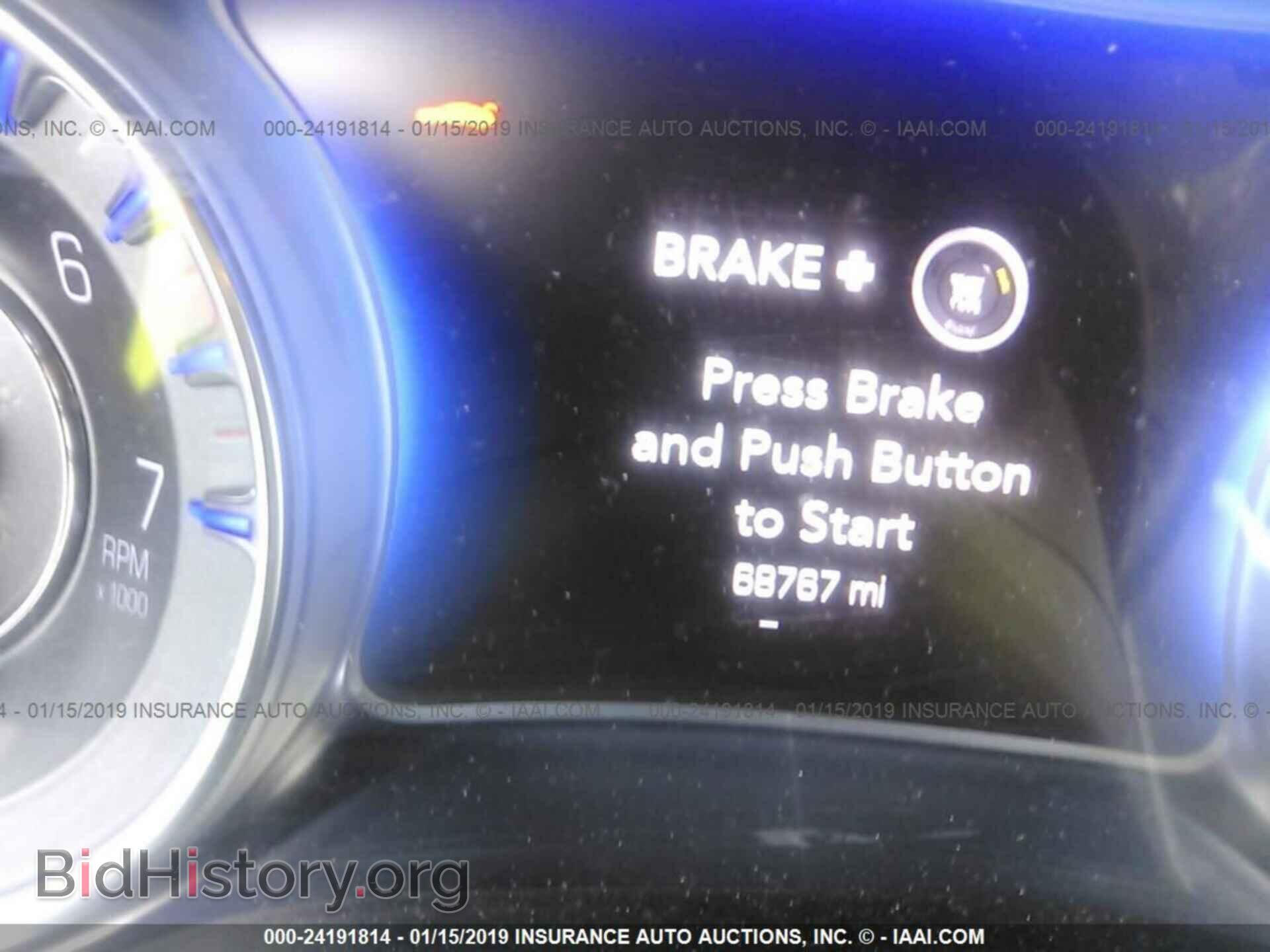 2015 CHRYSLER 300 - VIN: 2C3CCAAG0FH875965 - Фото 7