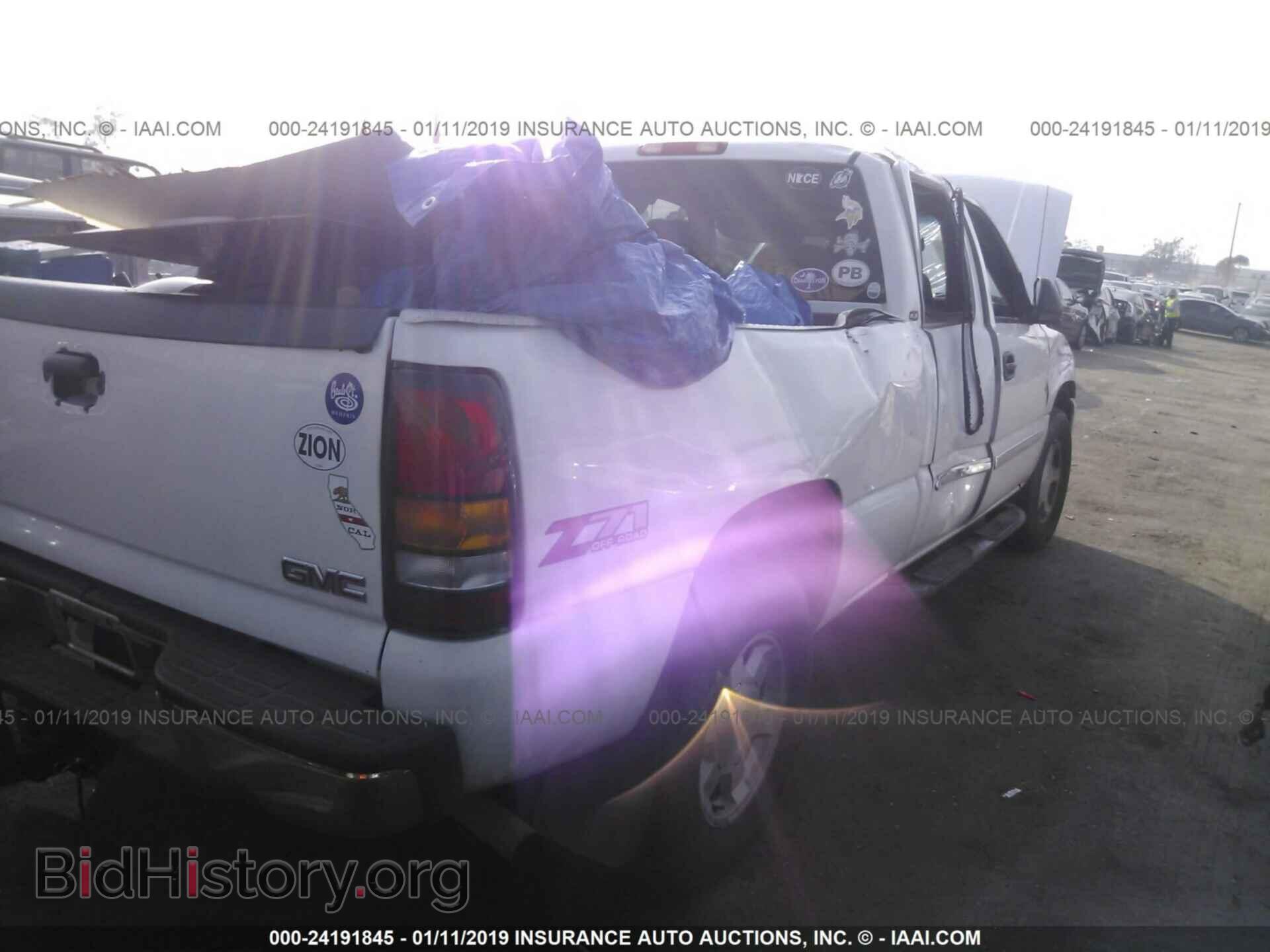 2005 GMC NEW SIERRA - VIN: 2GTEK19B851184304 - Фото 4