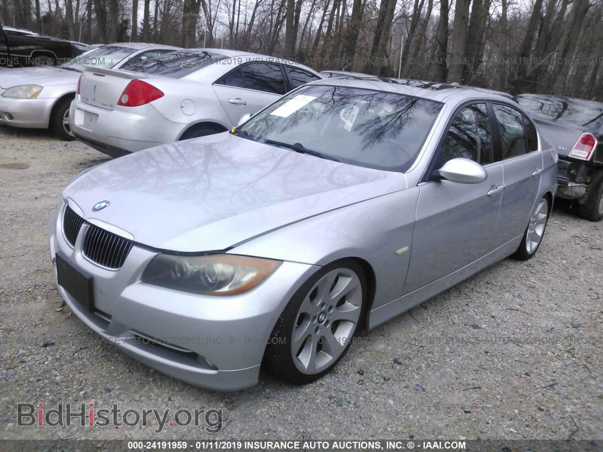 2008 BMW 335 - VIN: WBAVB73568KY62782 - Фото 2