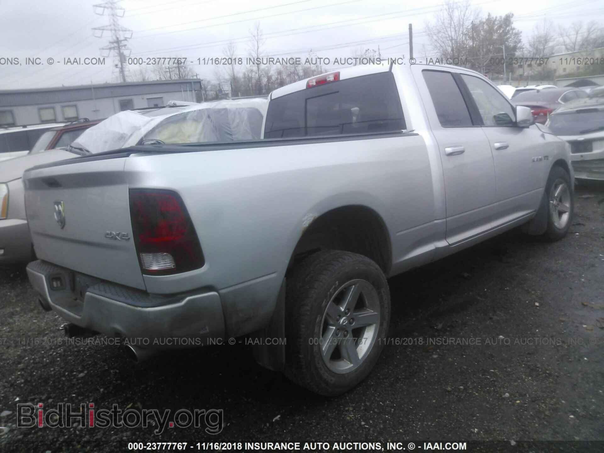 2010 DODGE RAM 1500 - VIN: 1D7RV1GT5AS231616 - Фото 4