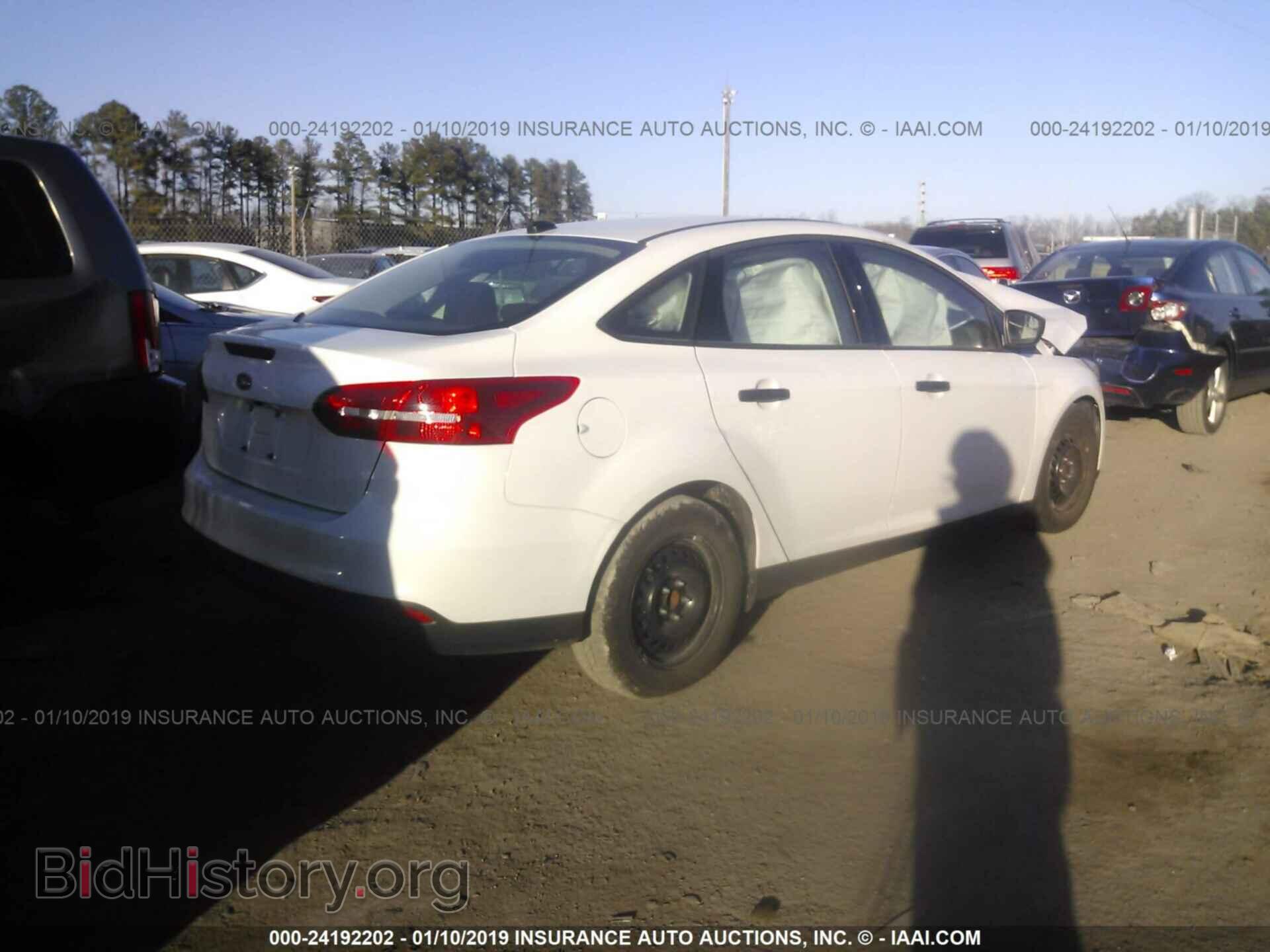 2017 FORD FOCUS - VIN: 1FADP3E25HL327664 - Photo 4