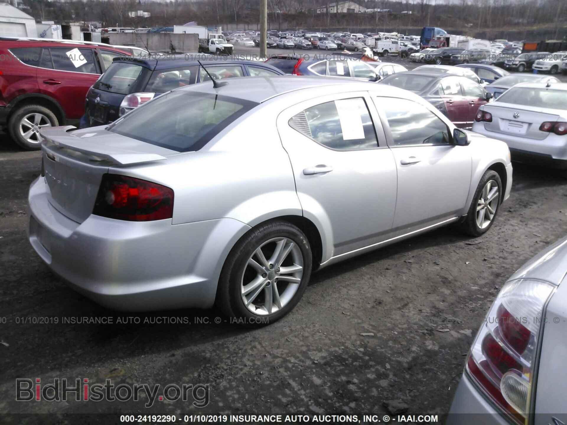 2011 DODGE AVENGER - VIN: 1B3BD1FG9BN574076 - Фото 4