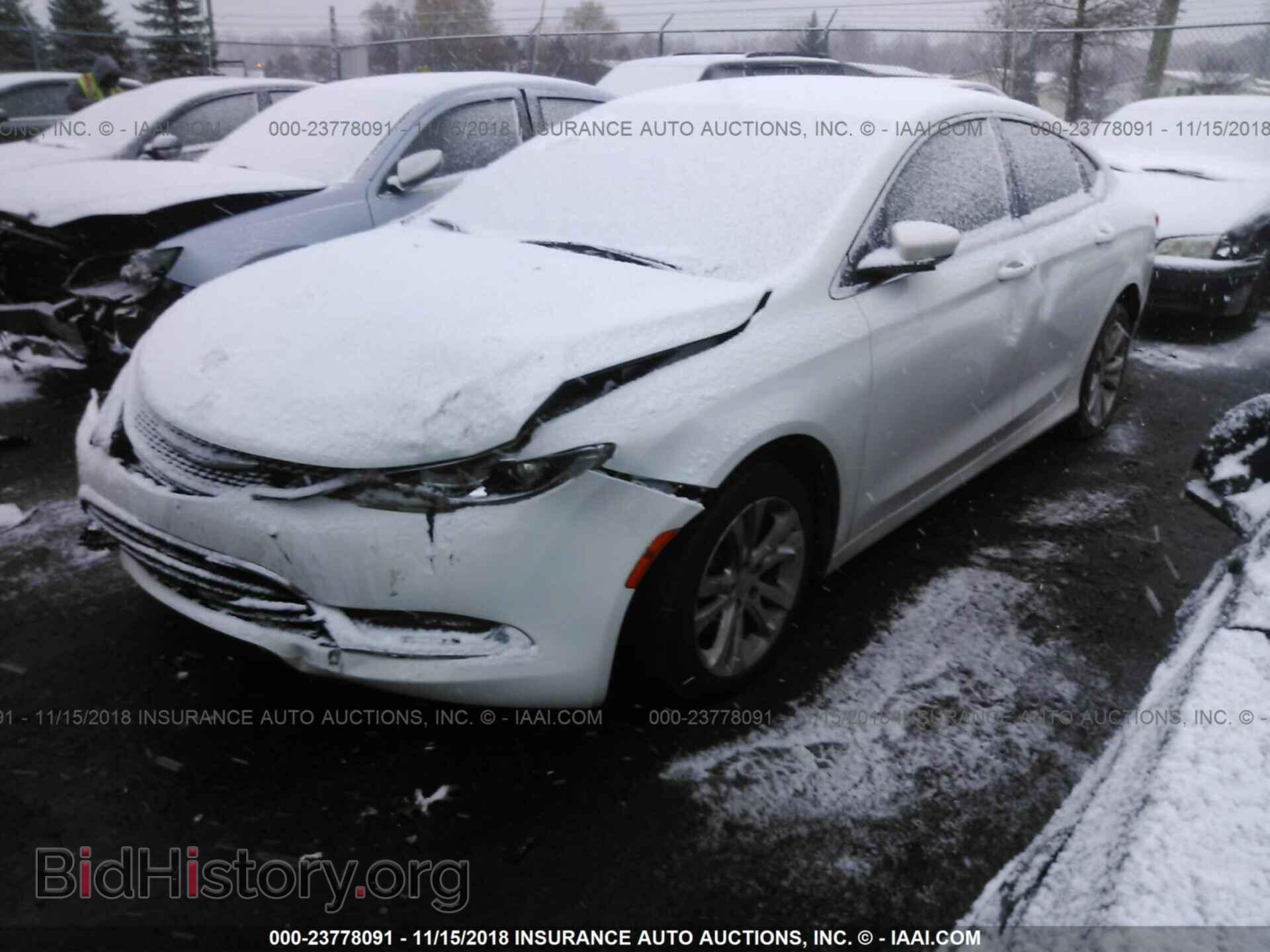 2015 CHRYSLER 200 - VIN: 1C3CCCAB6FN647024 - Photo 2
