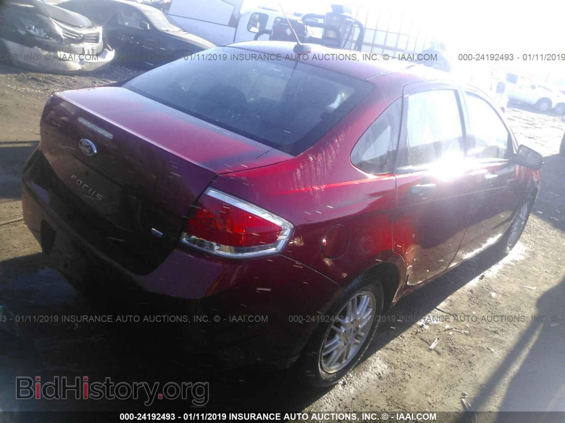 2009 FORD FOCUS - VIN: 1FAHP35N89W162687 - Фото 4