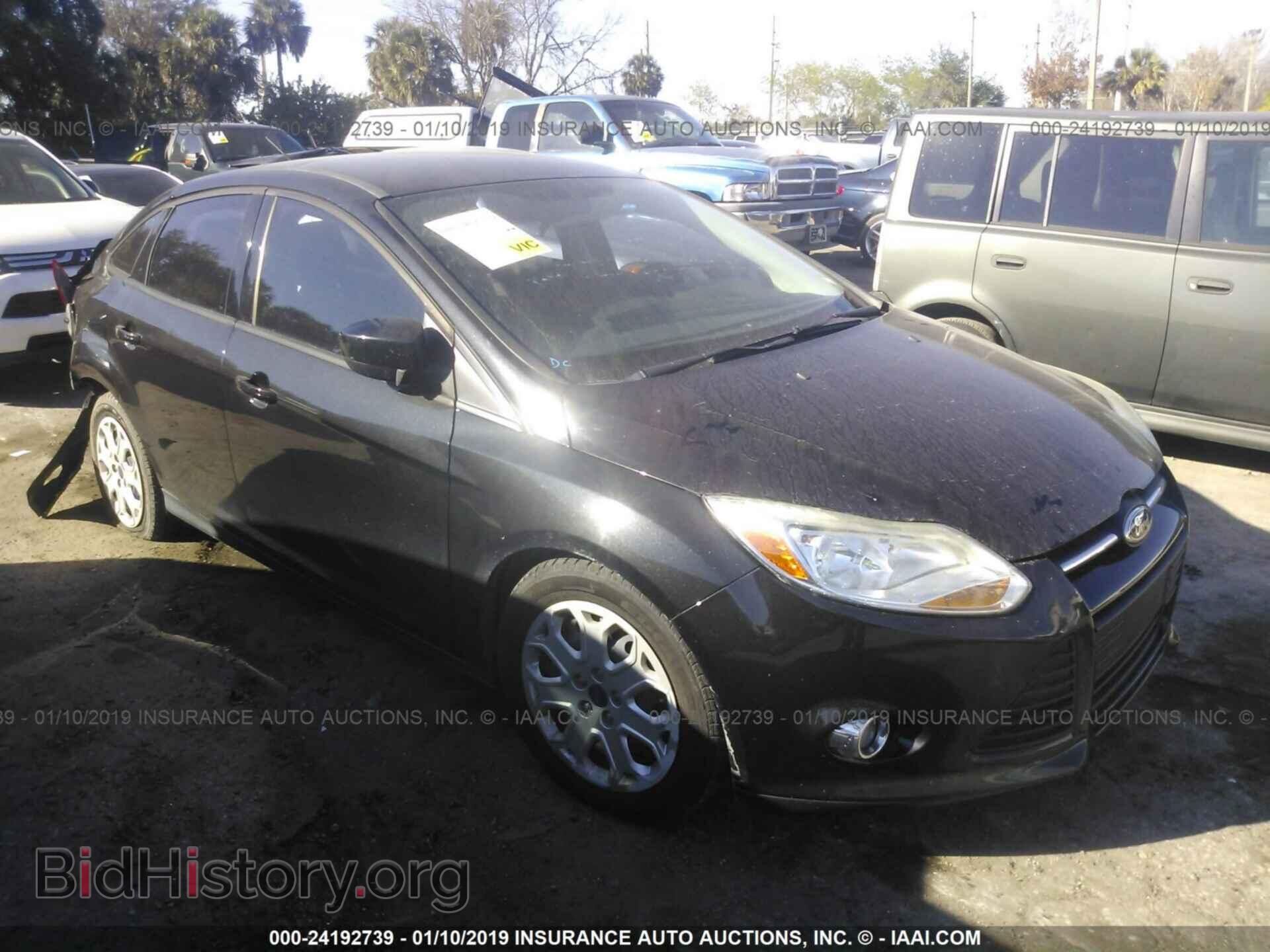 Photo 1FAHP3F25CL360463 - FORD FOCUS 2012