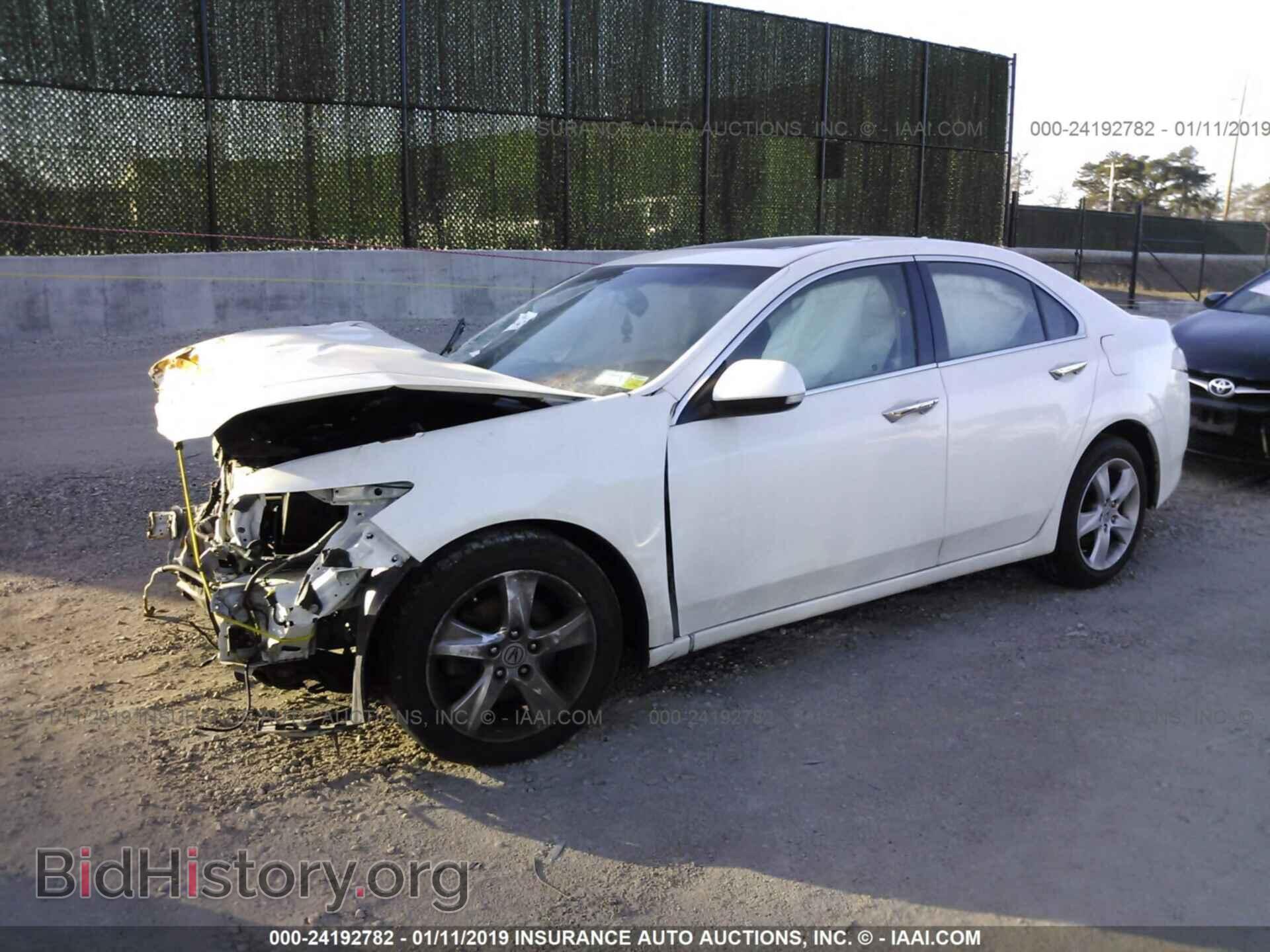 2010 ACURA TSX - VIN: JH4CU2F68AC024098 - Фото 2