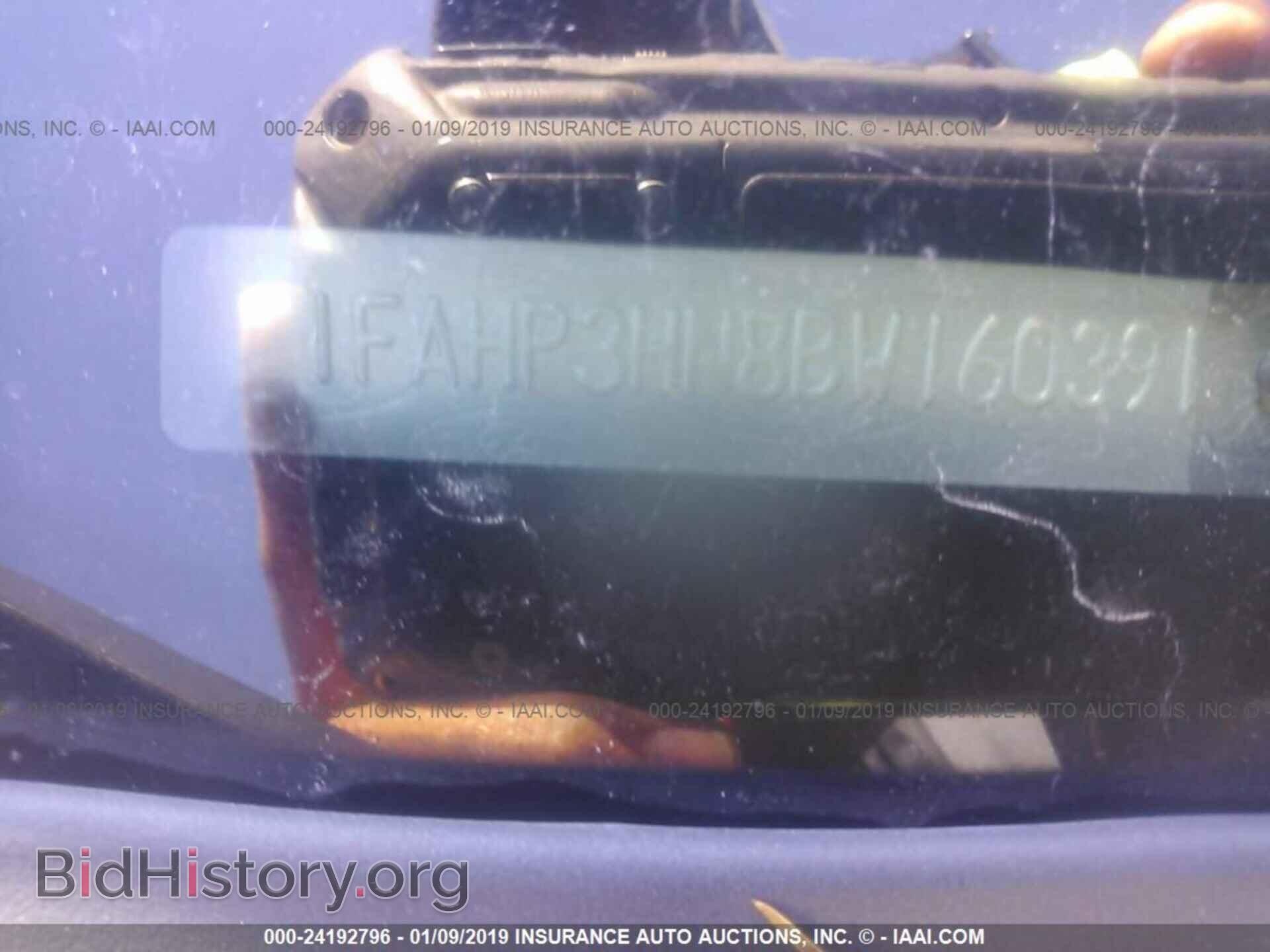 2011 FORD FOCUS - VIN: 1FAHP3HN8BW160391 - Фото 9