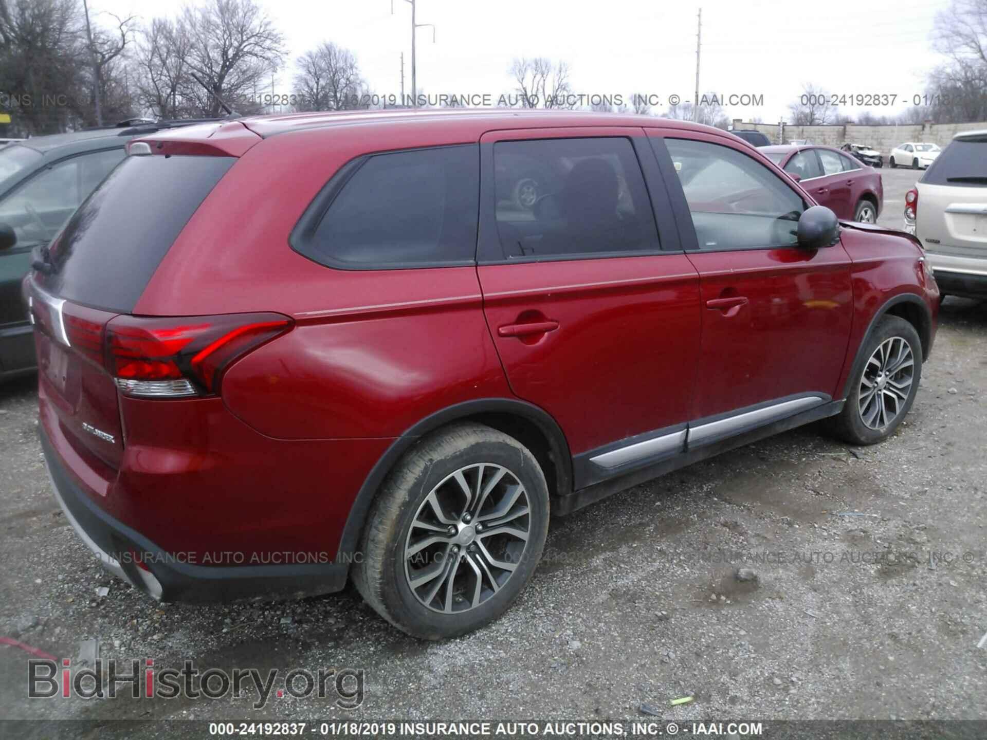 2016 MITSUBISHI OUTLANDER - VIN: JA4AD2A33GZ028064 - Фото 4