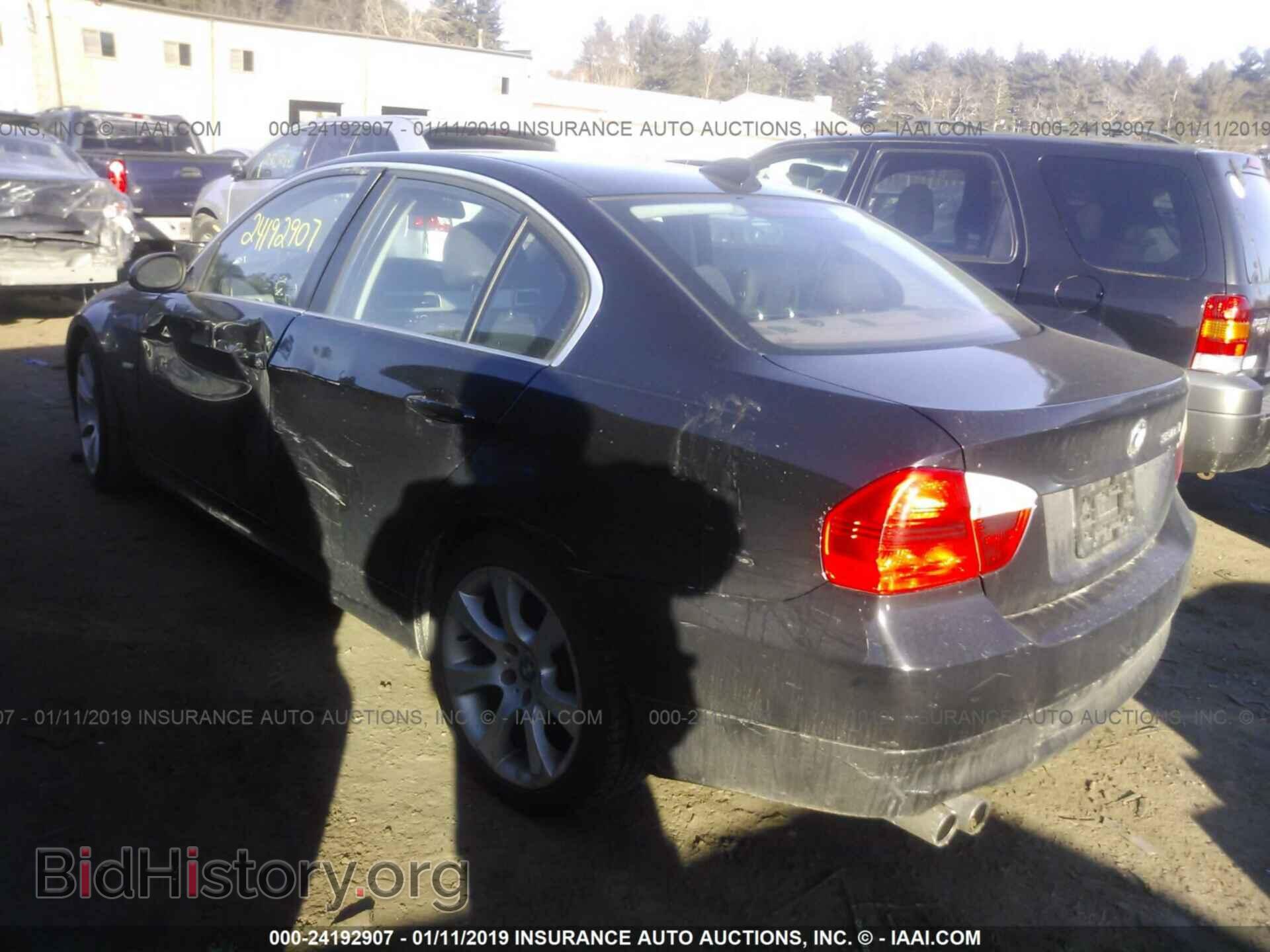 2006 BMW 330 - VIN: WBAVD33566KV66449 - Фото 3