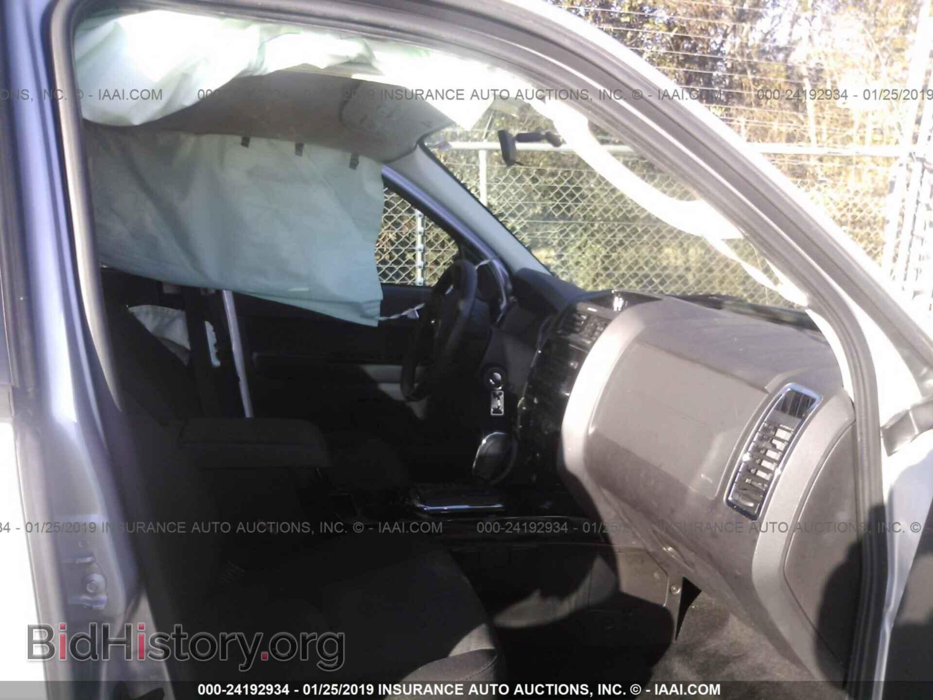 2010 MAZDA TRIBUTE - VIN: 4F2CY0C7XAKM09319 - Фото 5