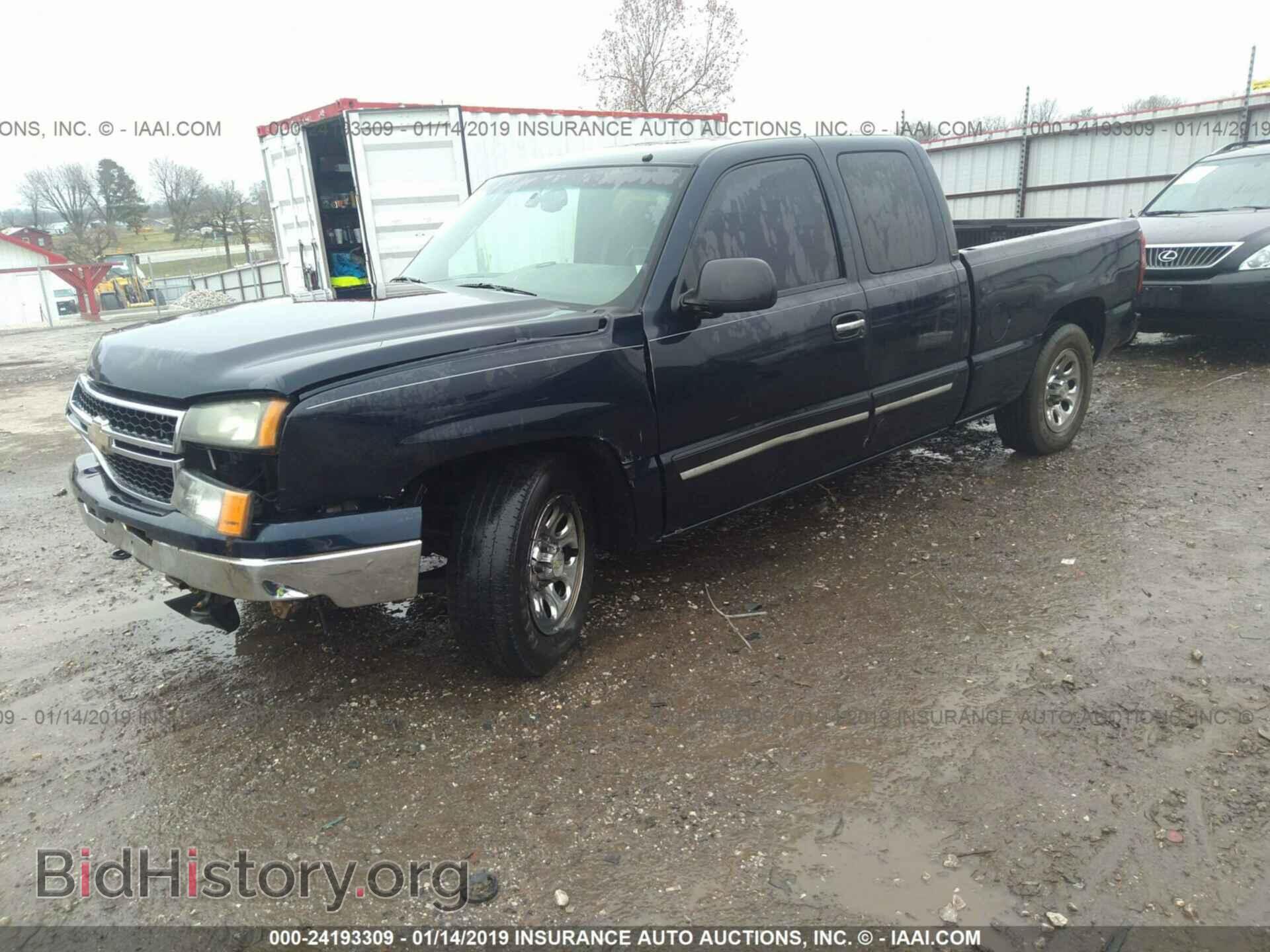 2006 CHEVROLET SILVERADO - VIN: 1GCEC19V26Z206992 - Фото 2