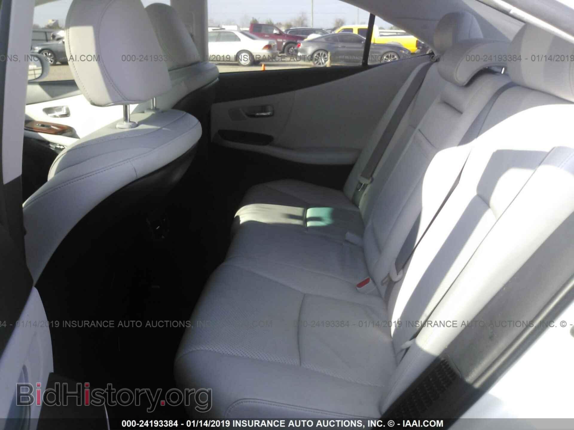 2010 LEXUS HS - VIN: JTHBB1BA4A2017306 - Photo 8