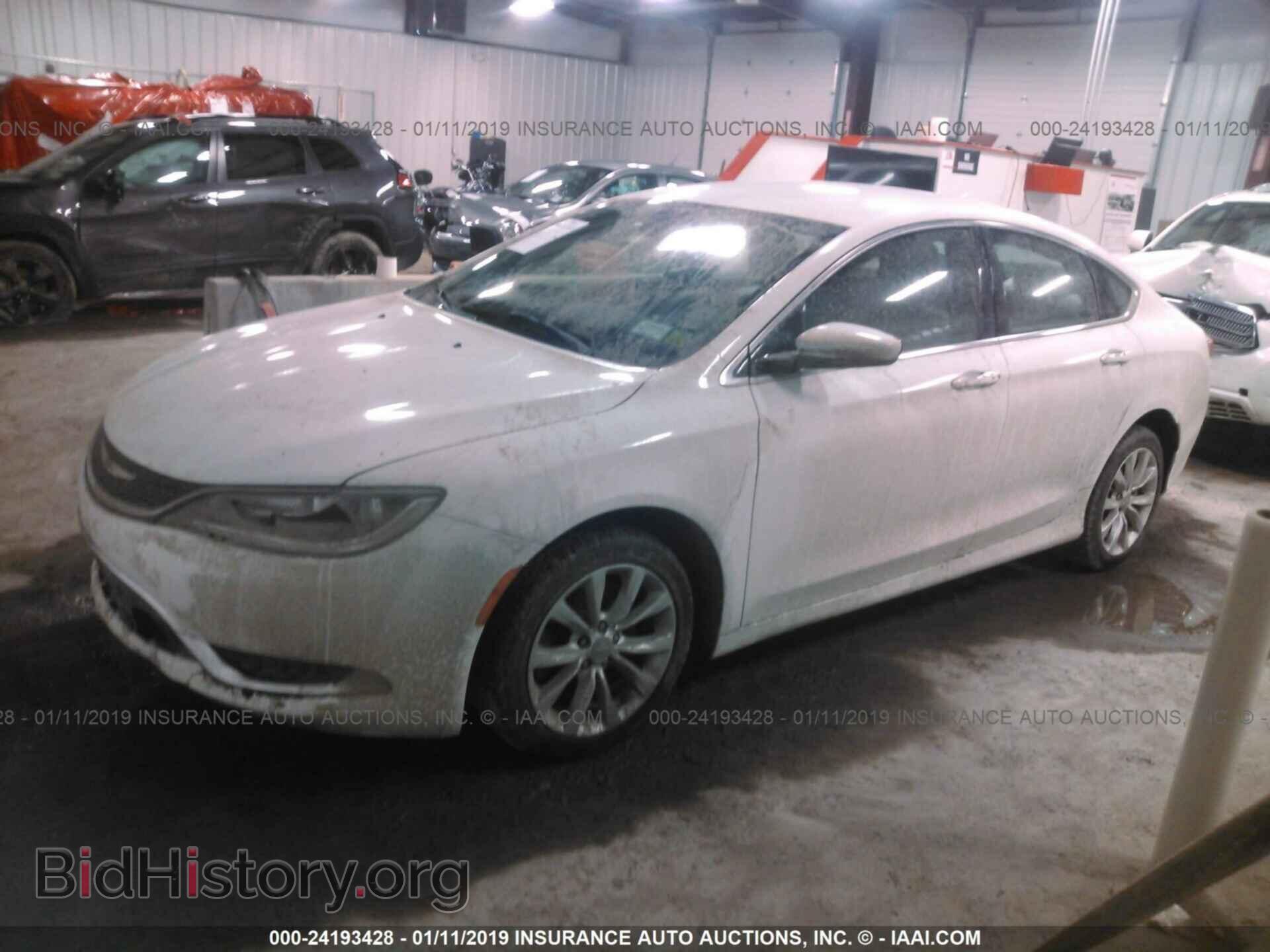 2015 CHRYSLER 200 - VIN: 1C3CCCCG5FN581316 - Photo 2