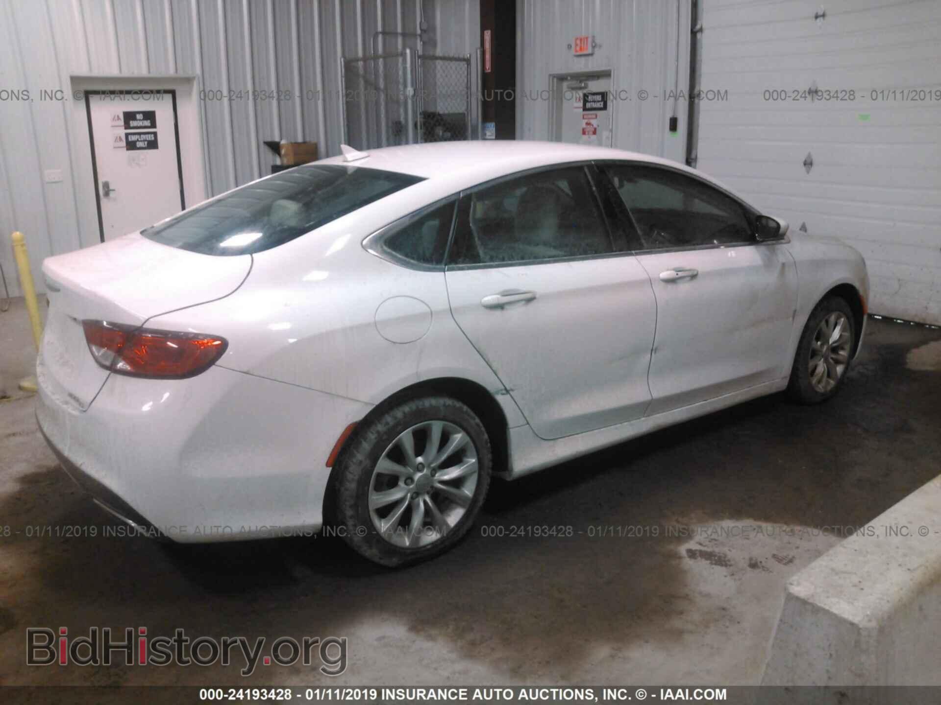 2015 CHRYSLER 200 - VIN: 1C3CCCCG5FN581316 - Photo 4