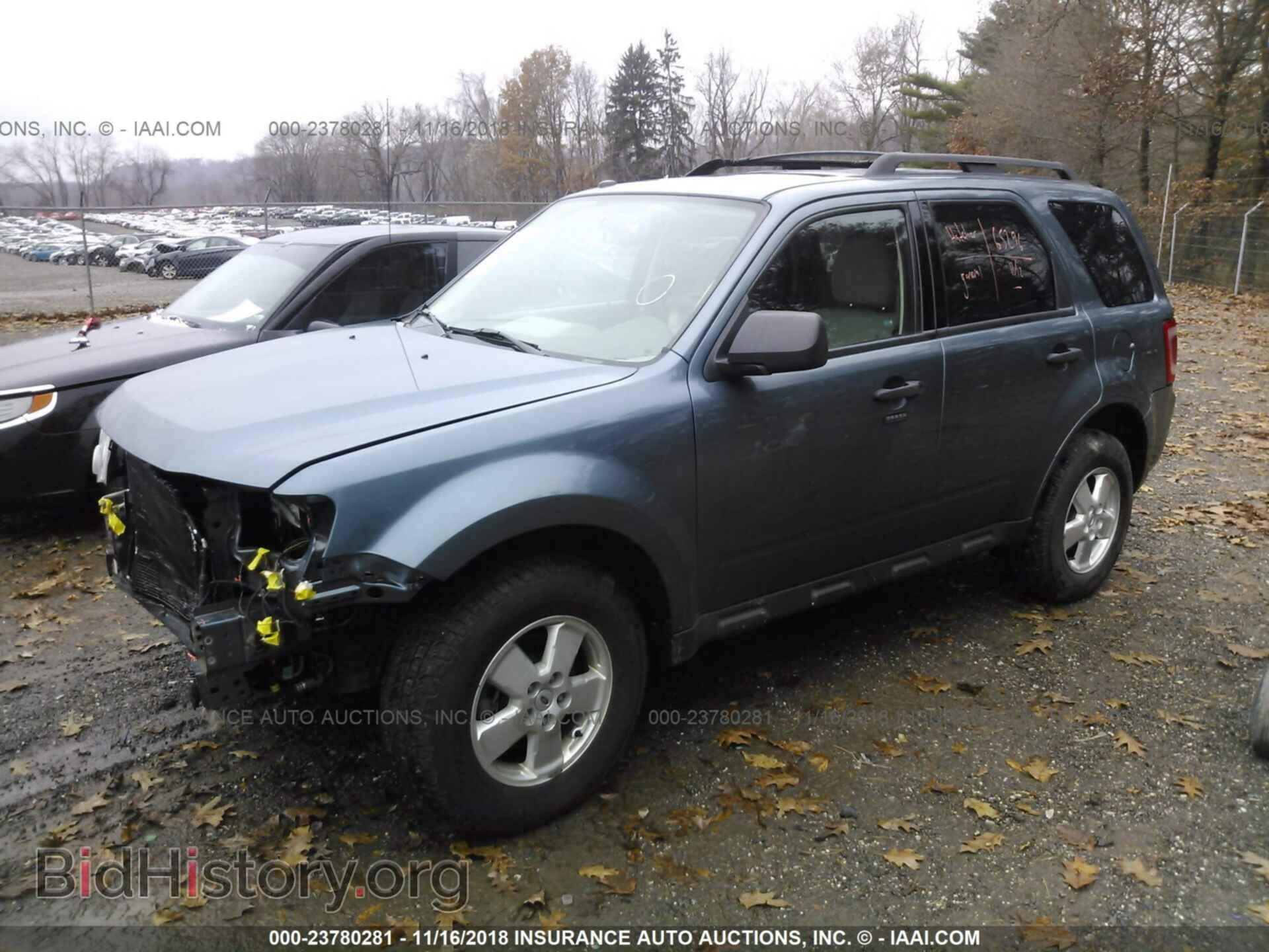 2011 FORD ESCAPE - VIN: 1FMCU9DG5BKB96632 - Фото 2