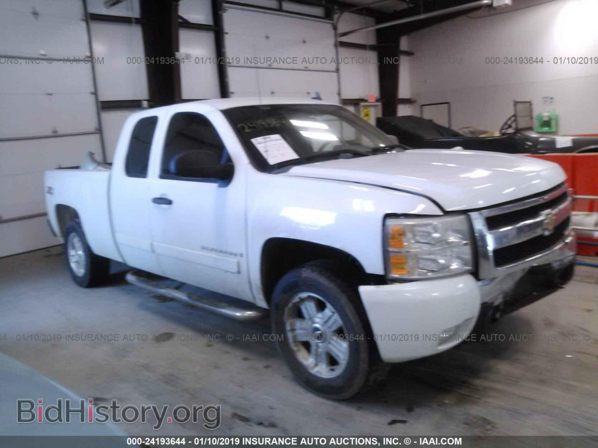 Фотография 2GCEK19J981229505 - CHEVROLET SILVERADO 2008