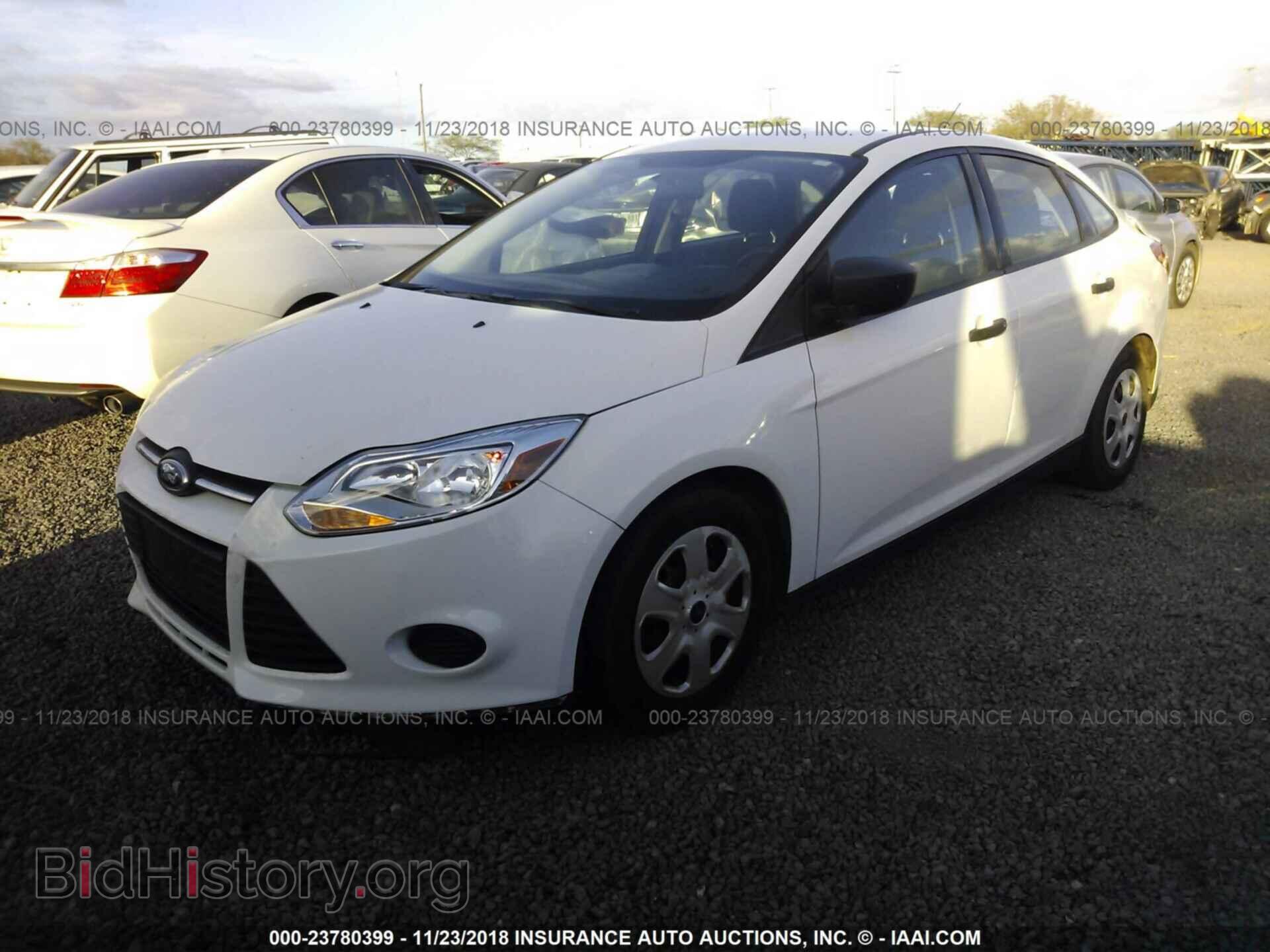 2013 FORD FOCUS - VIN: 1FADP3E23DL190671 - Фото 2