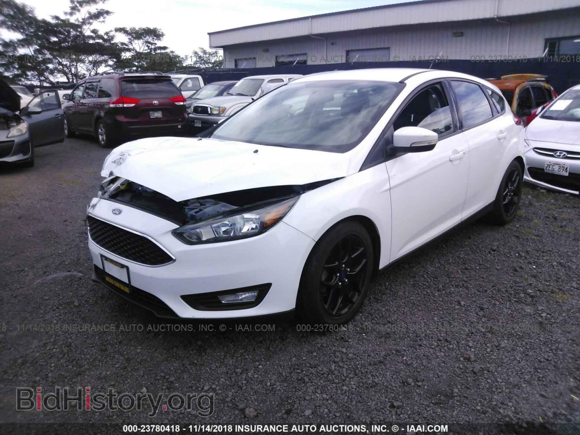 2016 FORD FOCUS - VIN: 1FADP3K22GL247113 - Фото 2
