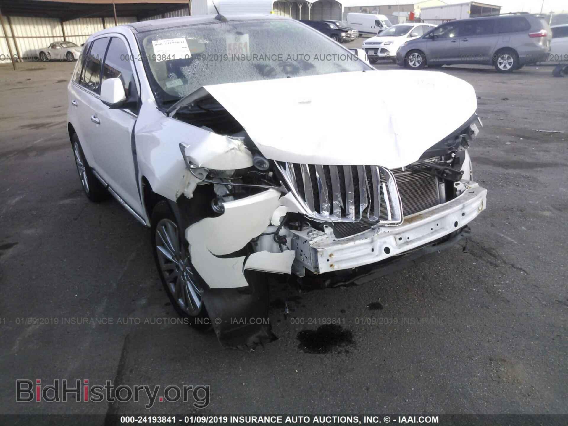 2011 LINCOLN MKX - VIN: 2LMDJ8JK8BBJ14178 - Фото 6
