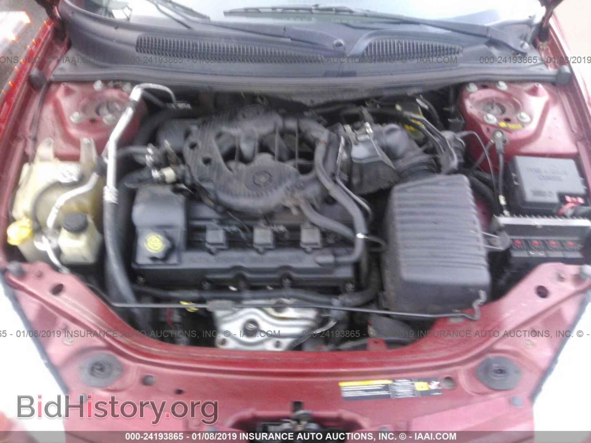 2004 CHRYSLER SEBRING - VIN: 1C3EL75R94N268622 - Фото 10