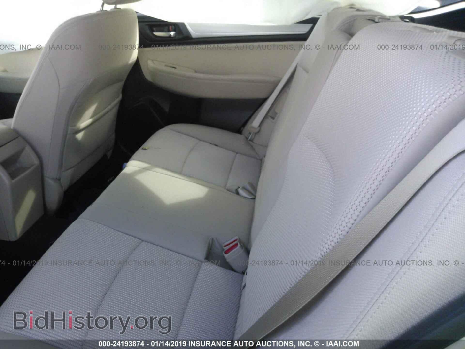 2017 SUBARU OUTBACK - VIN: 4S4BSAFC2H3429429 - Фото 8