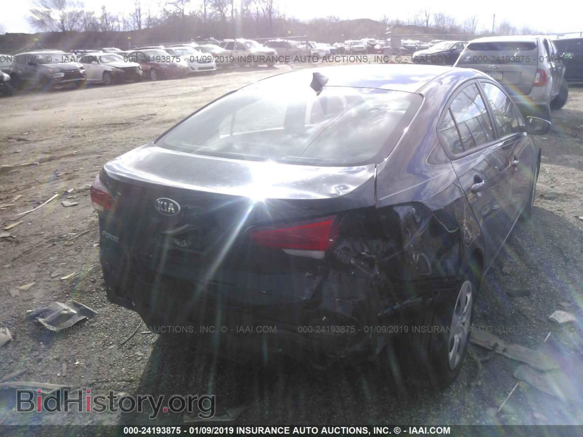 2017 KIA FORTE - VIN: 3KPFK4A78HE100793 - Фото 4
