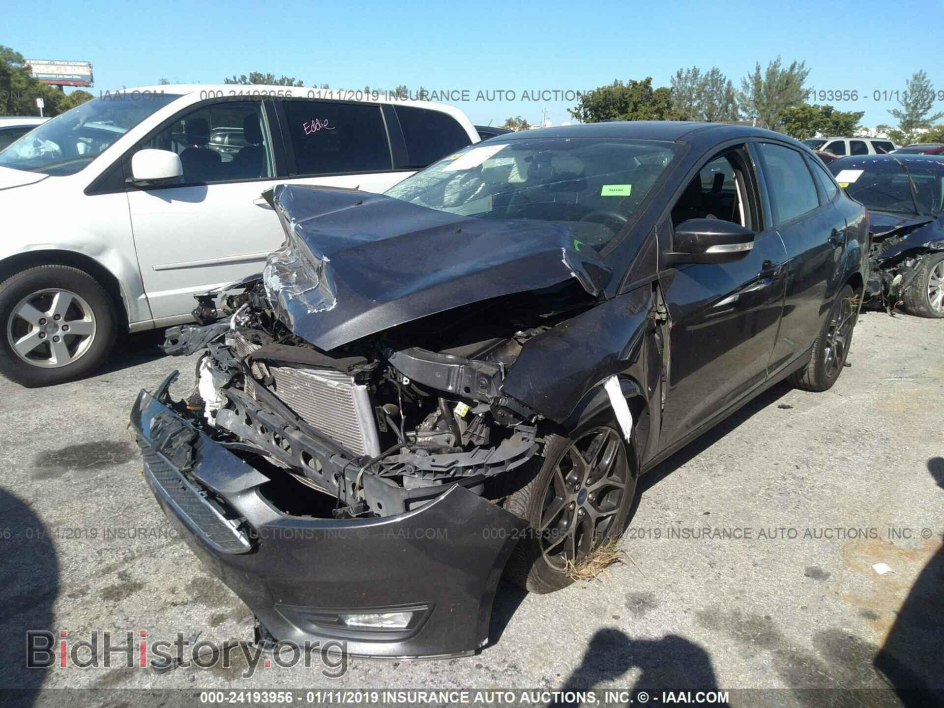 2017 FORD FOCUS - VIN: 1FADP3H23HL227980 - Photo 2