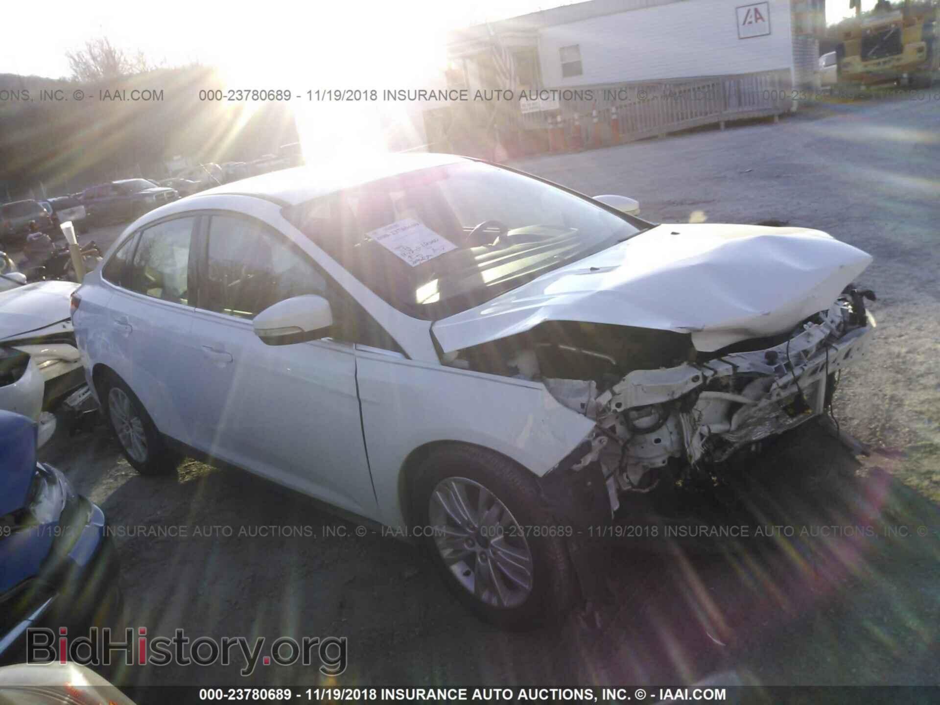 Photo 1FAHP3H24CL325412 - FORD FOCUS 2012
