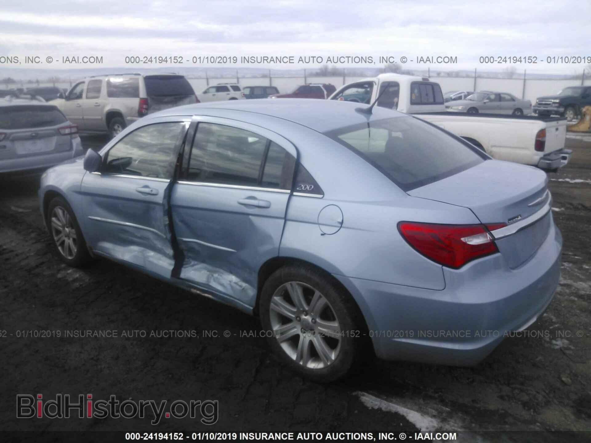 2013 CHRYSLER 200 - VIN: 1C3CCBBB1DN639144 - Photo 3