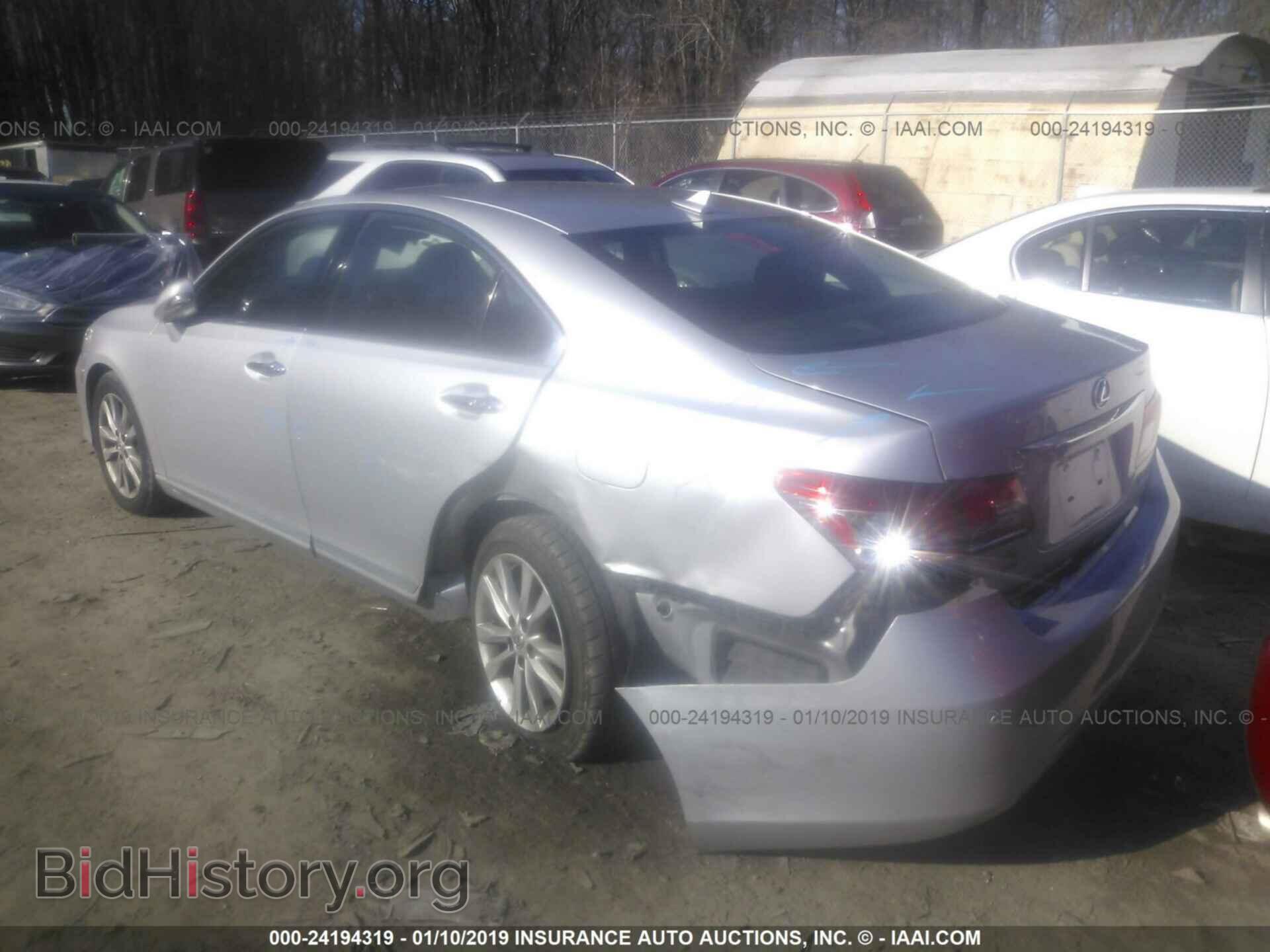 2011 LEXUS ES - VIN: JTHBK1EG6B2422195 - Фото 3