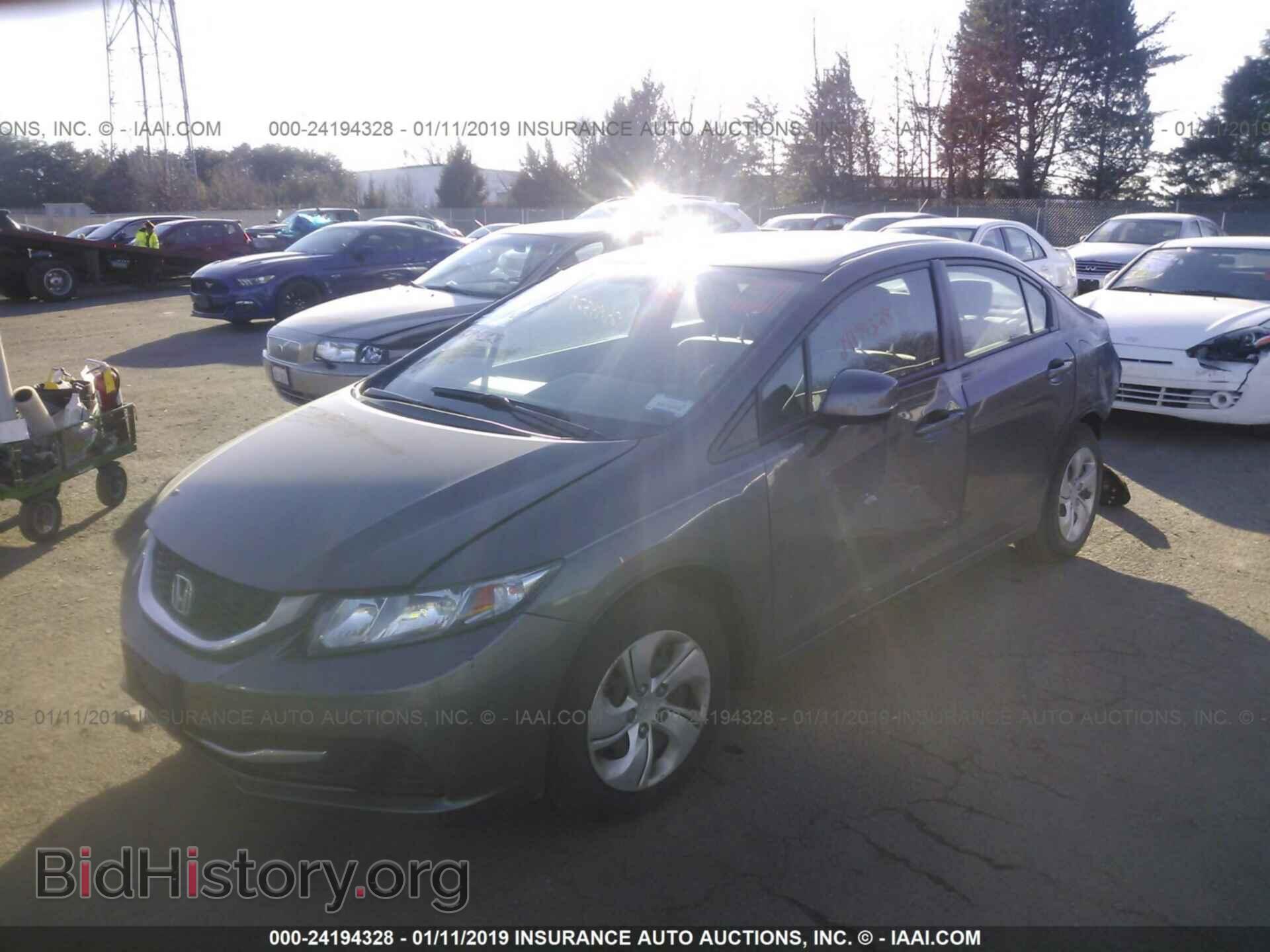 2013 HONDA CIVIC - VIN: 2HGFB2F5XDH586681 - Фото 2