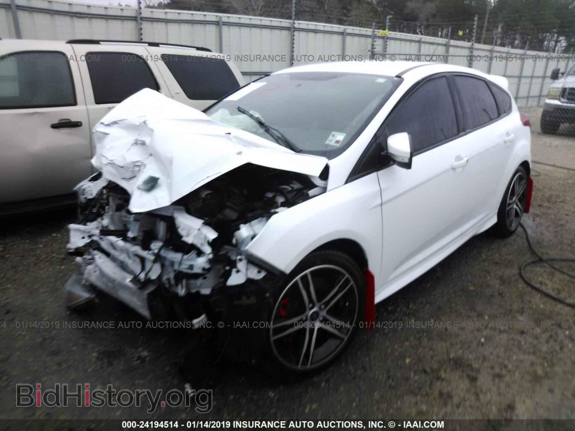 2018 FORD FOCUS - VIN: 1FADP3L90JL242995 - Photo 2