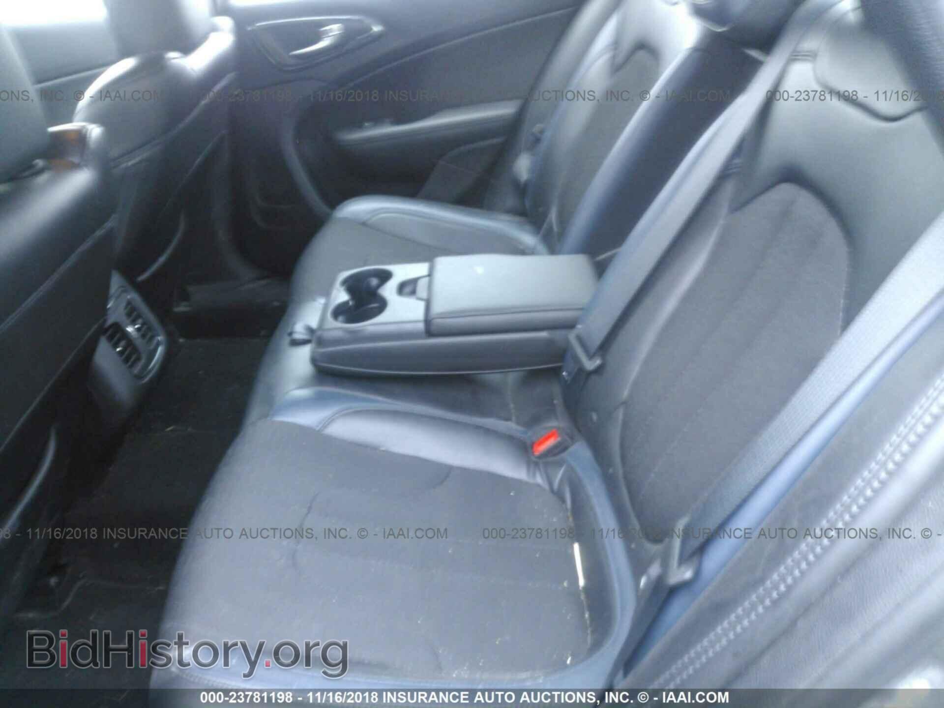 2016 CHRYSLER 200 - VIN: 1C3CCCBB0GN128499 - Фото 8