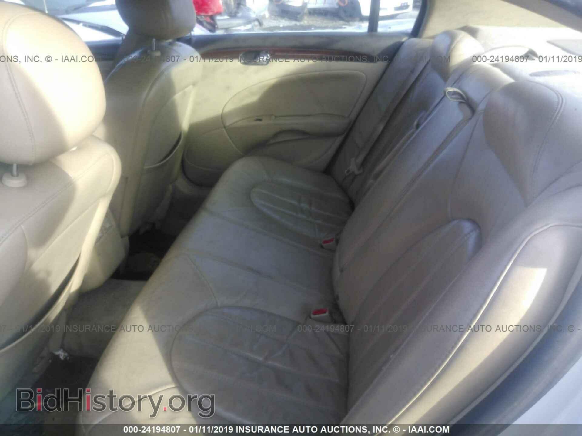2011 BUICK LUCERNE - VIN: 1G4HC5EMXBU121385 - Фото 8