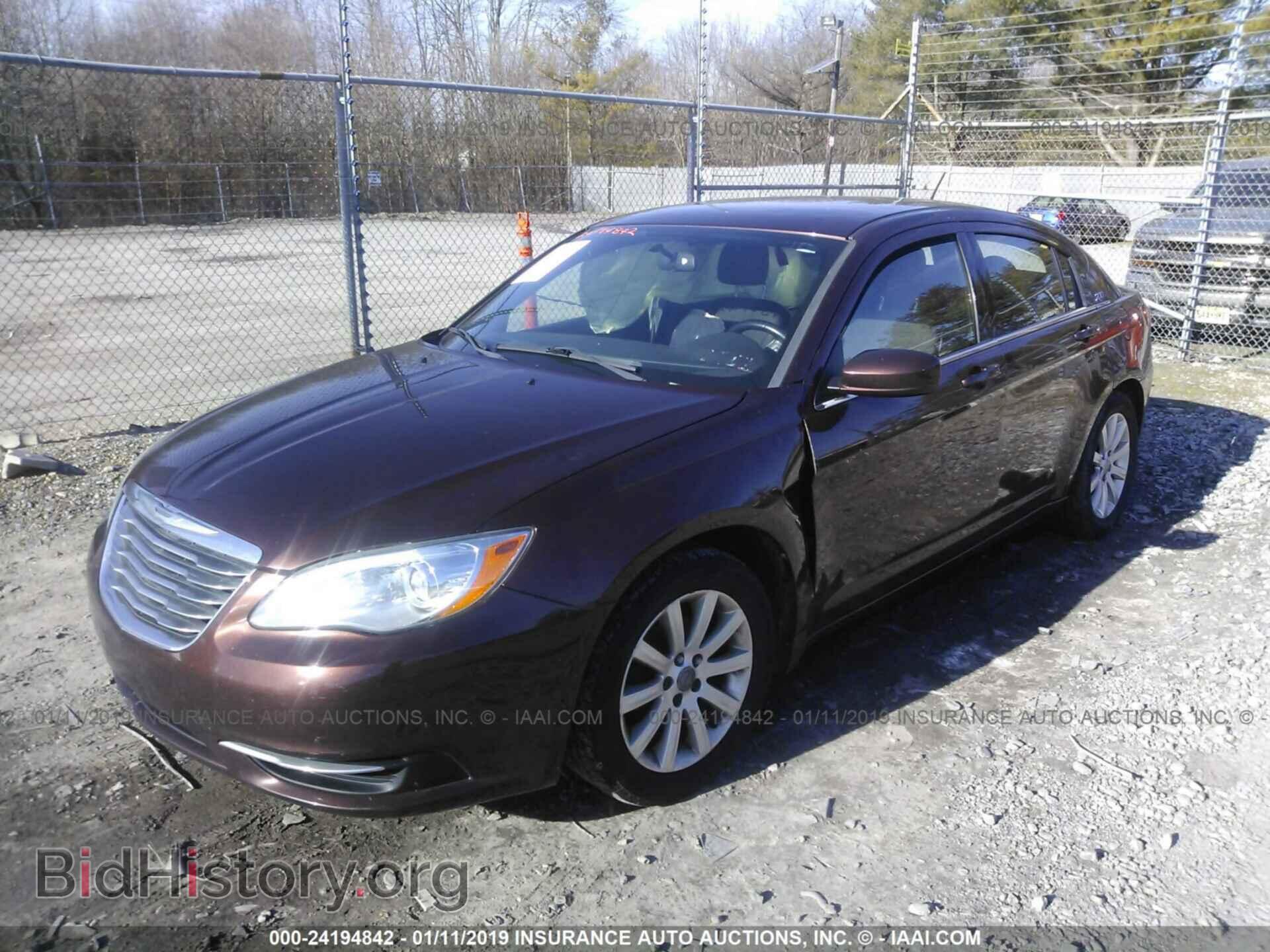 2013 CHRYSLER 200 - VIN: 1C3CCBBG5DN703164 - Photo 2