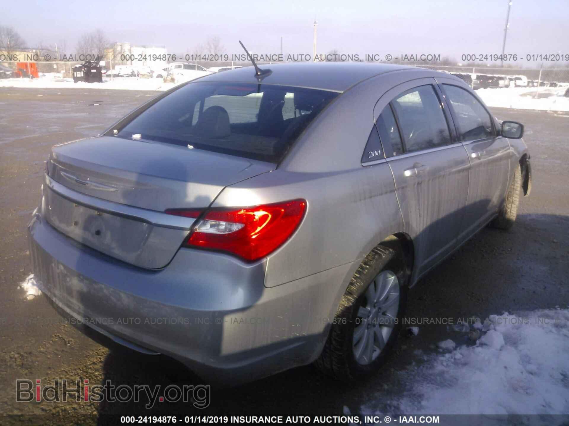 2013 CHRYSLER 200 - VIN: 1C3CCBBB3DN578136 - Фото 4