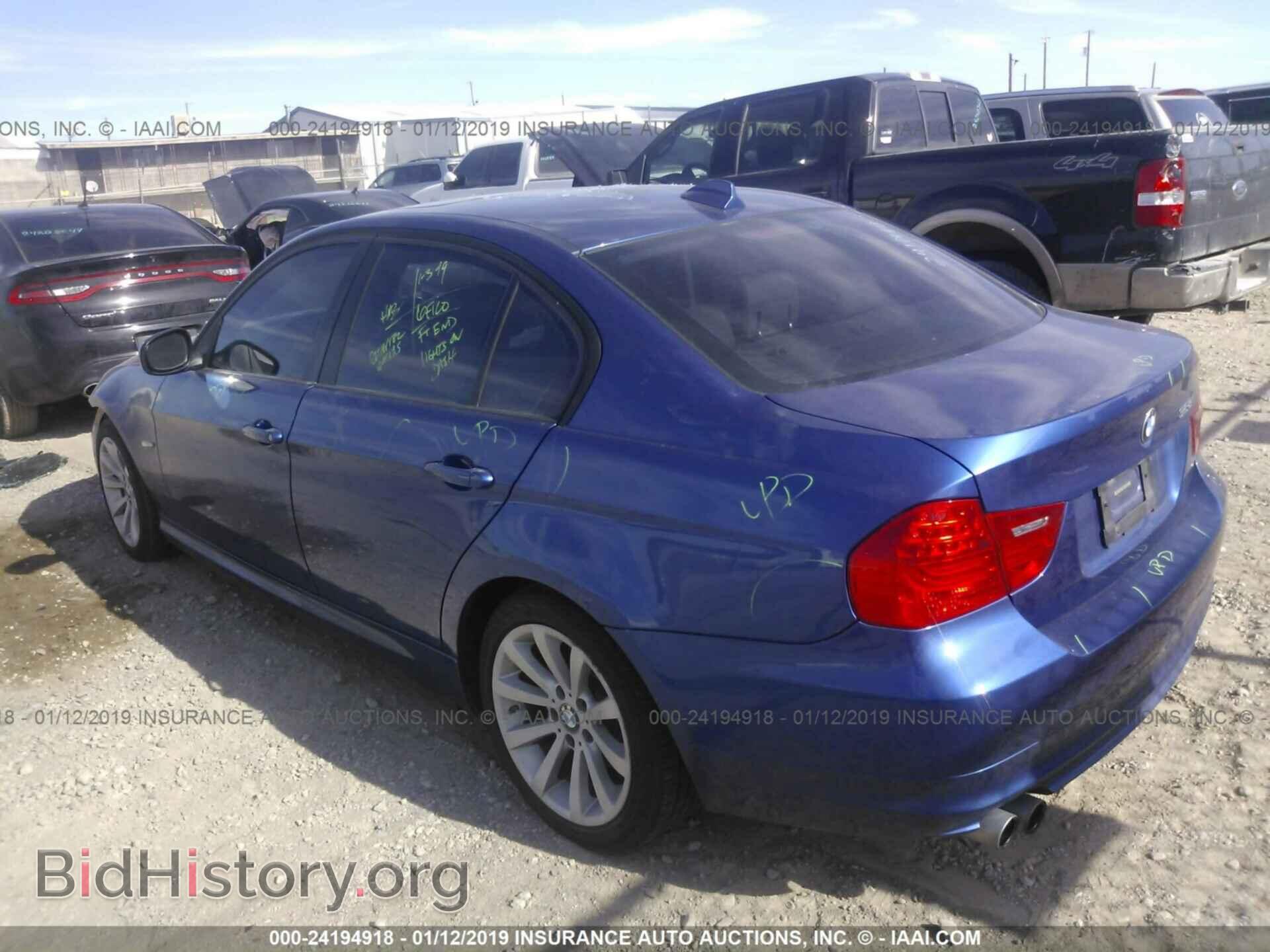 2011 BMW 328 - VIN: WBAPH7C55BE460698 - Фото 3