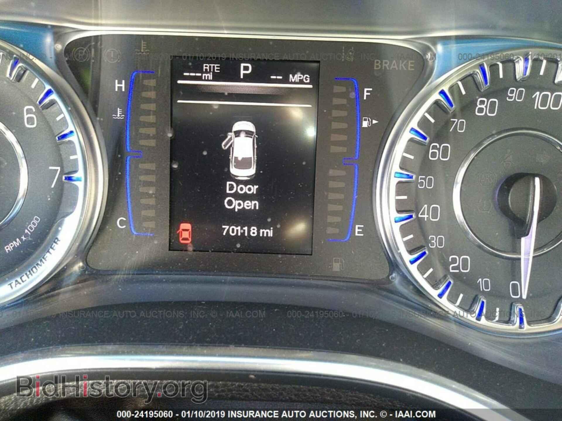 2015 CHRYSLER 200 - VIN: 1C3CCCAB7FN667184 - Photo 7