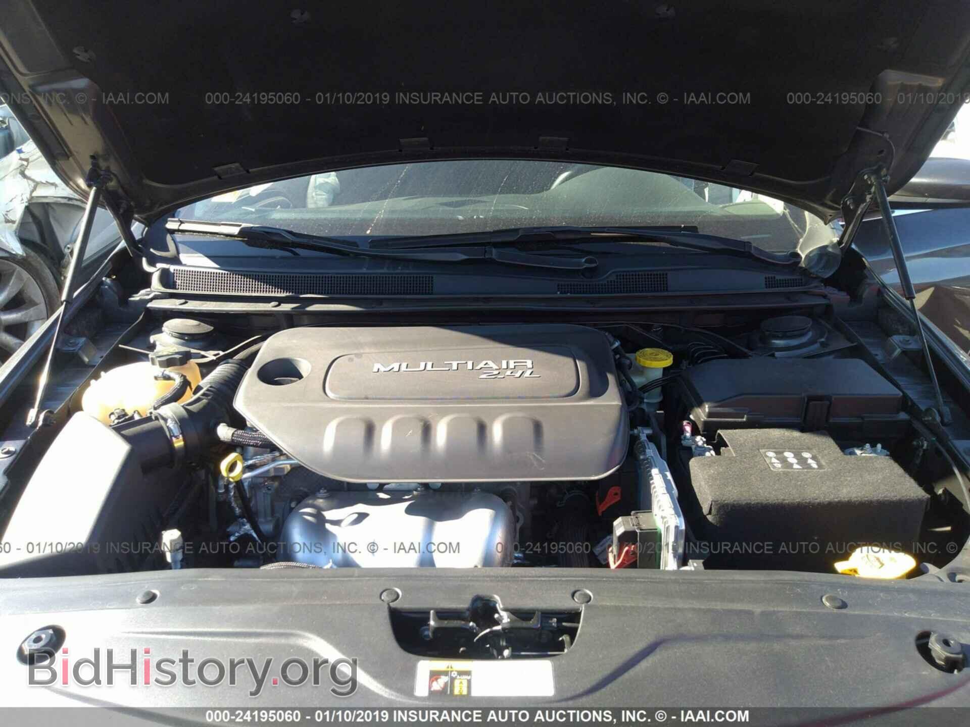 2015 CHRYSLER 200 - VIN: 1C3CCCAB7FN667184 - Photo 10