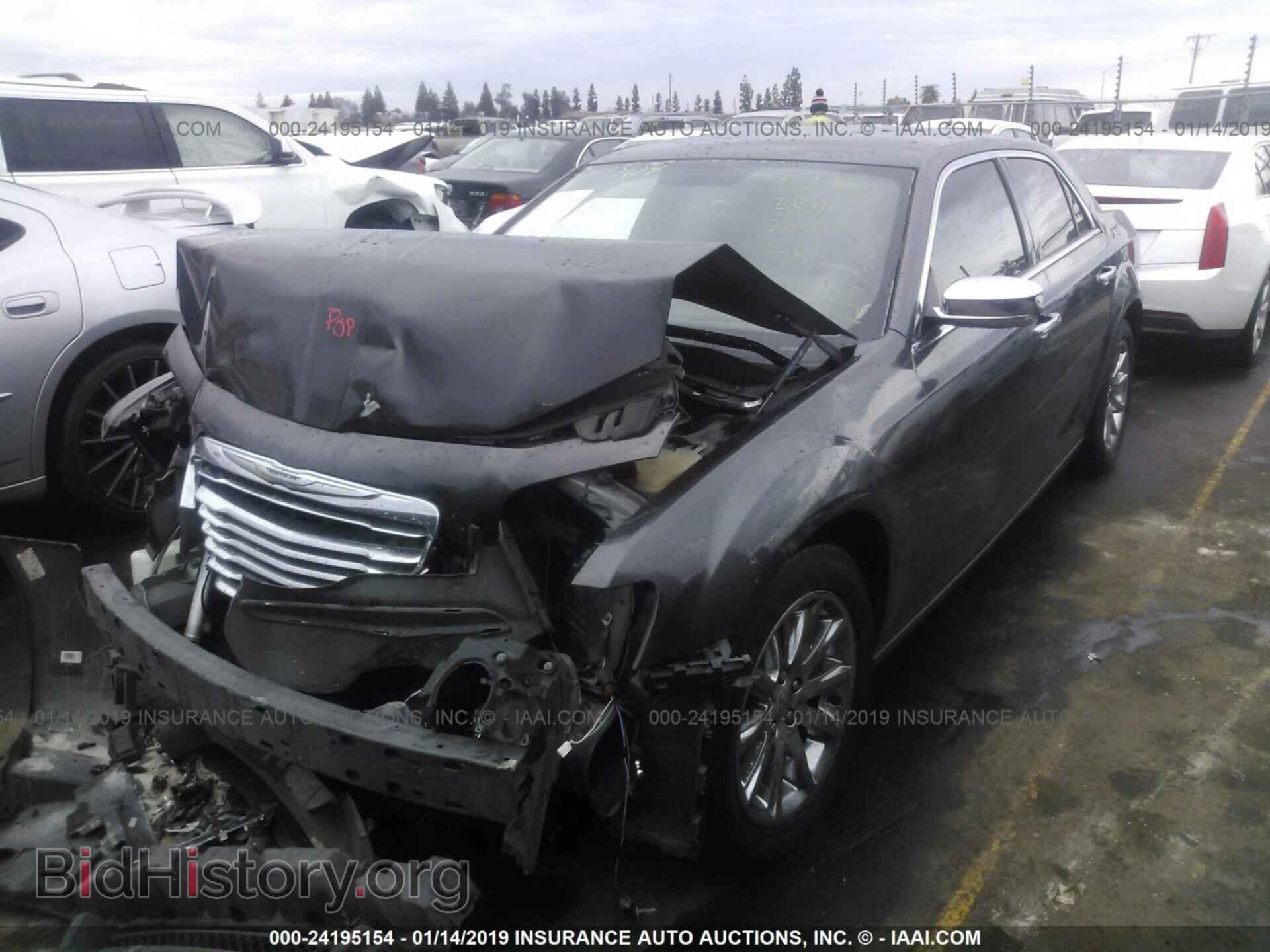 2013 CHRYSLER 300C - VIN: 2C3CCAEG0DH620675 - Фото 2
