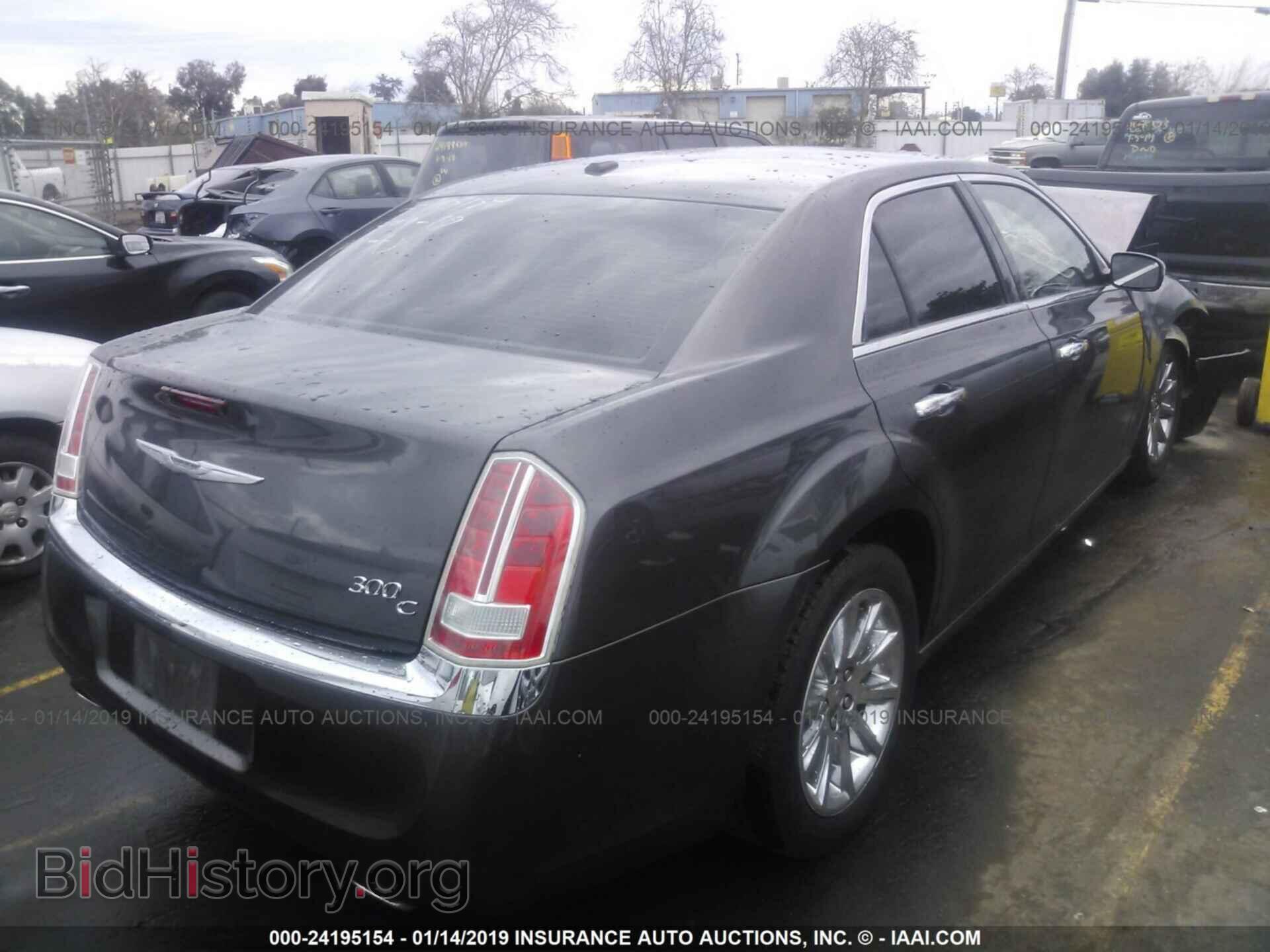 2013 CHRYSLER 300C - VIN: 2C3CCAEG0DH620675 - Фото 4