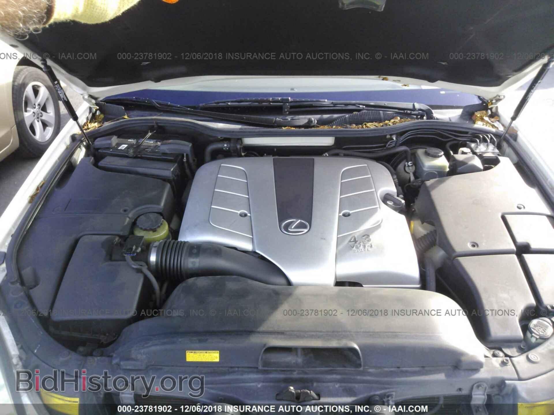 2001 LEXUS LS - VIN: JTHBN30FX10022927 - Photo 10