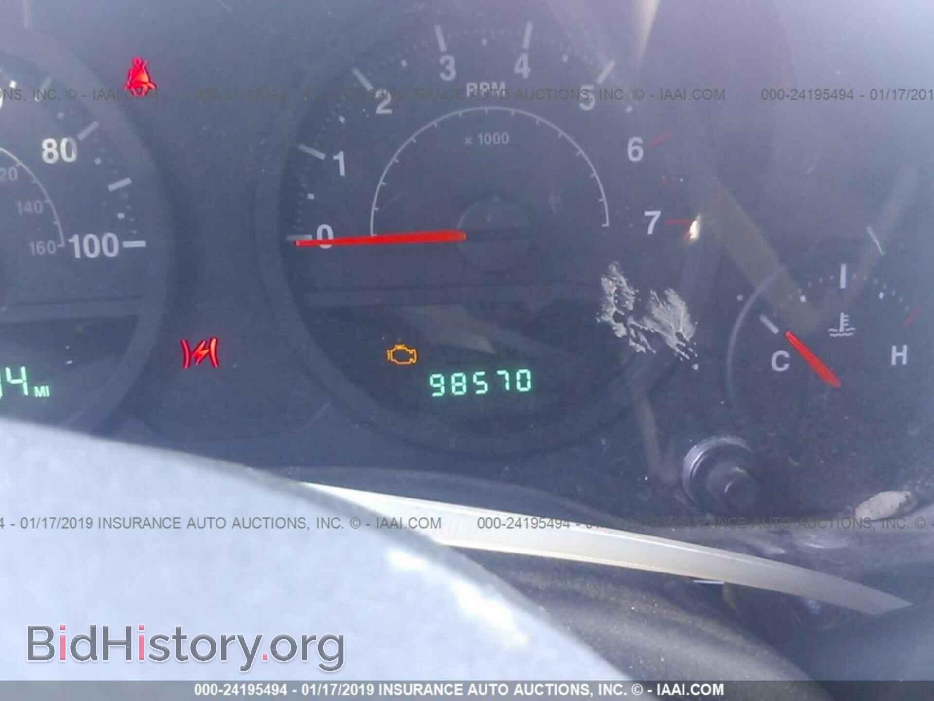 2008 JEEP WRANGLER - VIN: 1J4FA24148L503122 - Фото 7