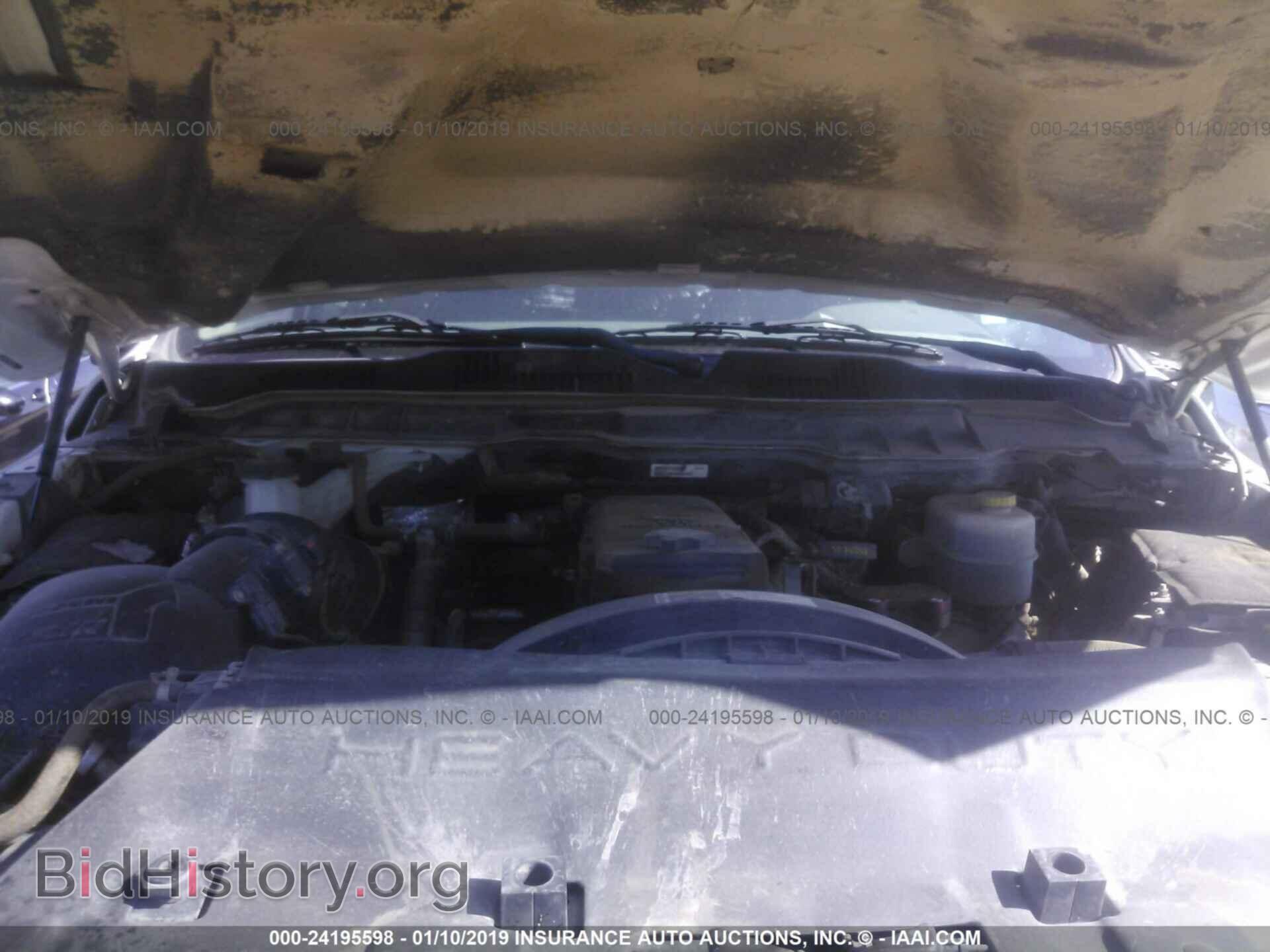 2014 RAM 2500 - VIN: 3C6UR5HL3EG224537 - Photo 10