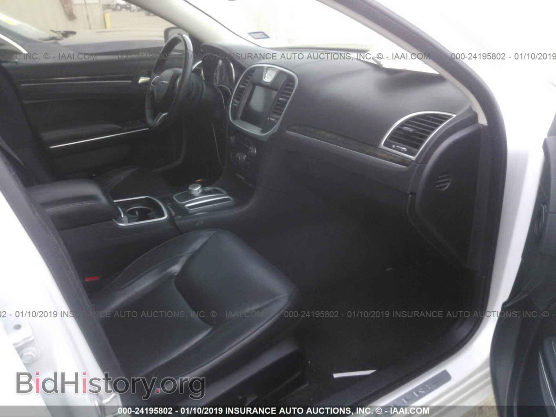 2016 CHRYSLER 300C - VIN: 2C3CCAEG0GH175715 - Фото 5