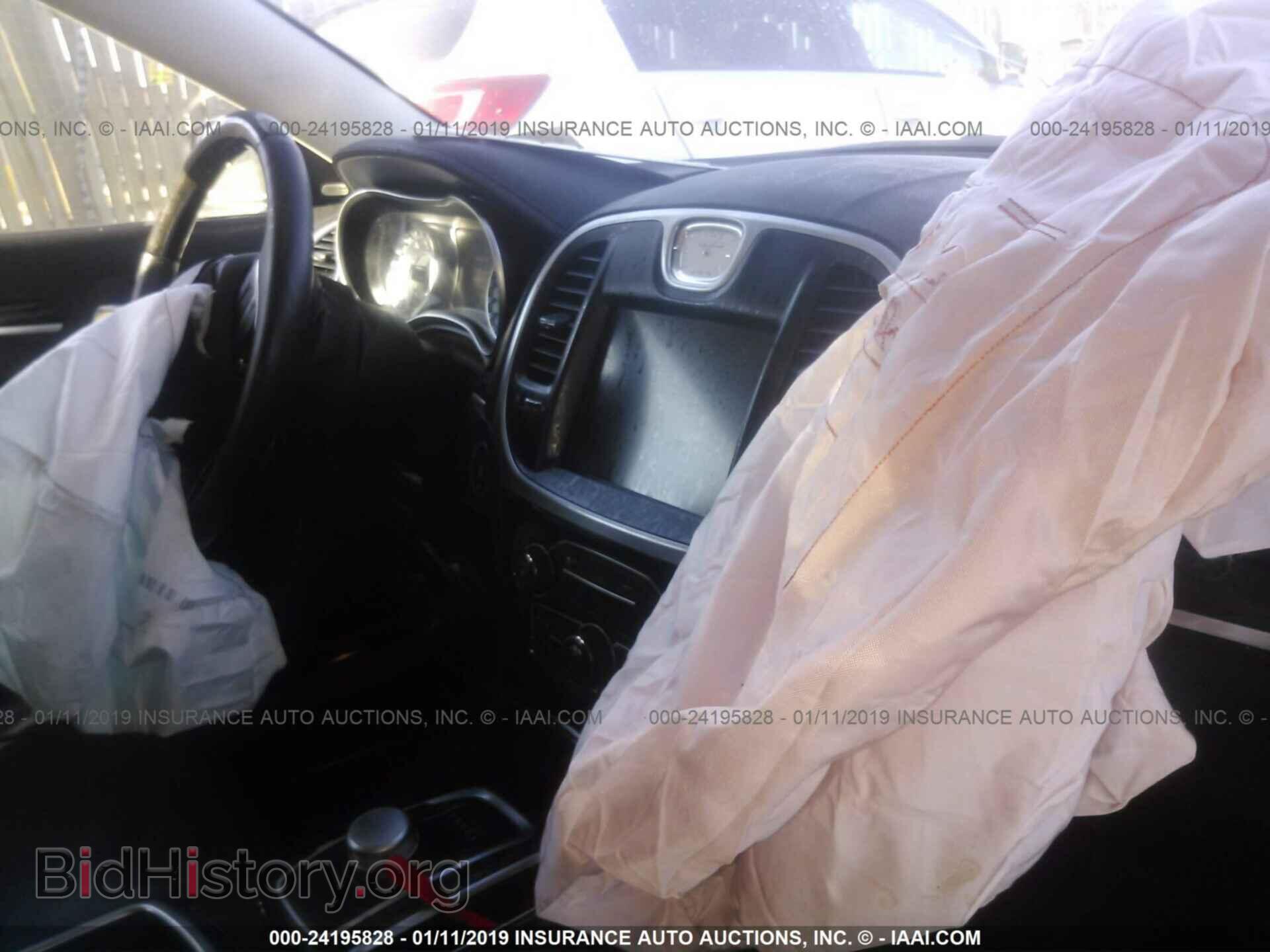 2016 CHRYSLER 300C - VIN: 2C3CCAEG2GH333813 - Фото 5