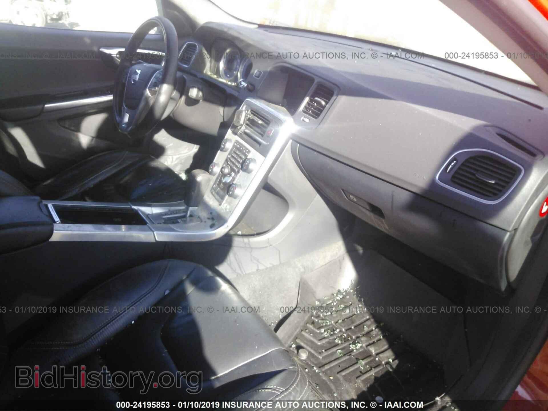 2012 VOLVO S60 - VIN: YV1902FH7C2137360 - Фото 5