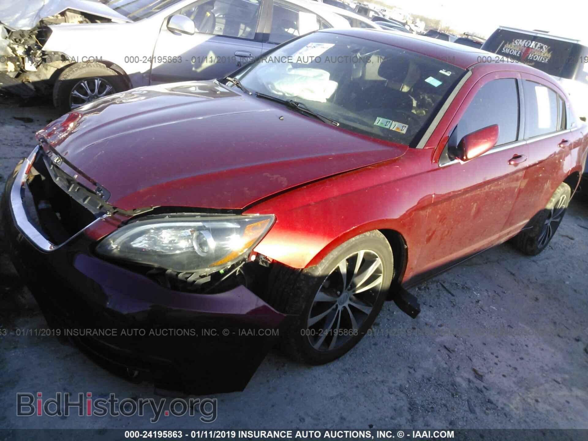 2014 CHRYSLER 200 - VIN: 1C3CCBBGXEN115469 - Фото 2