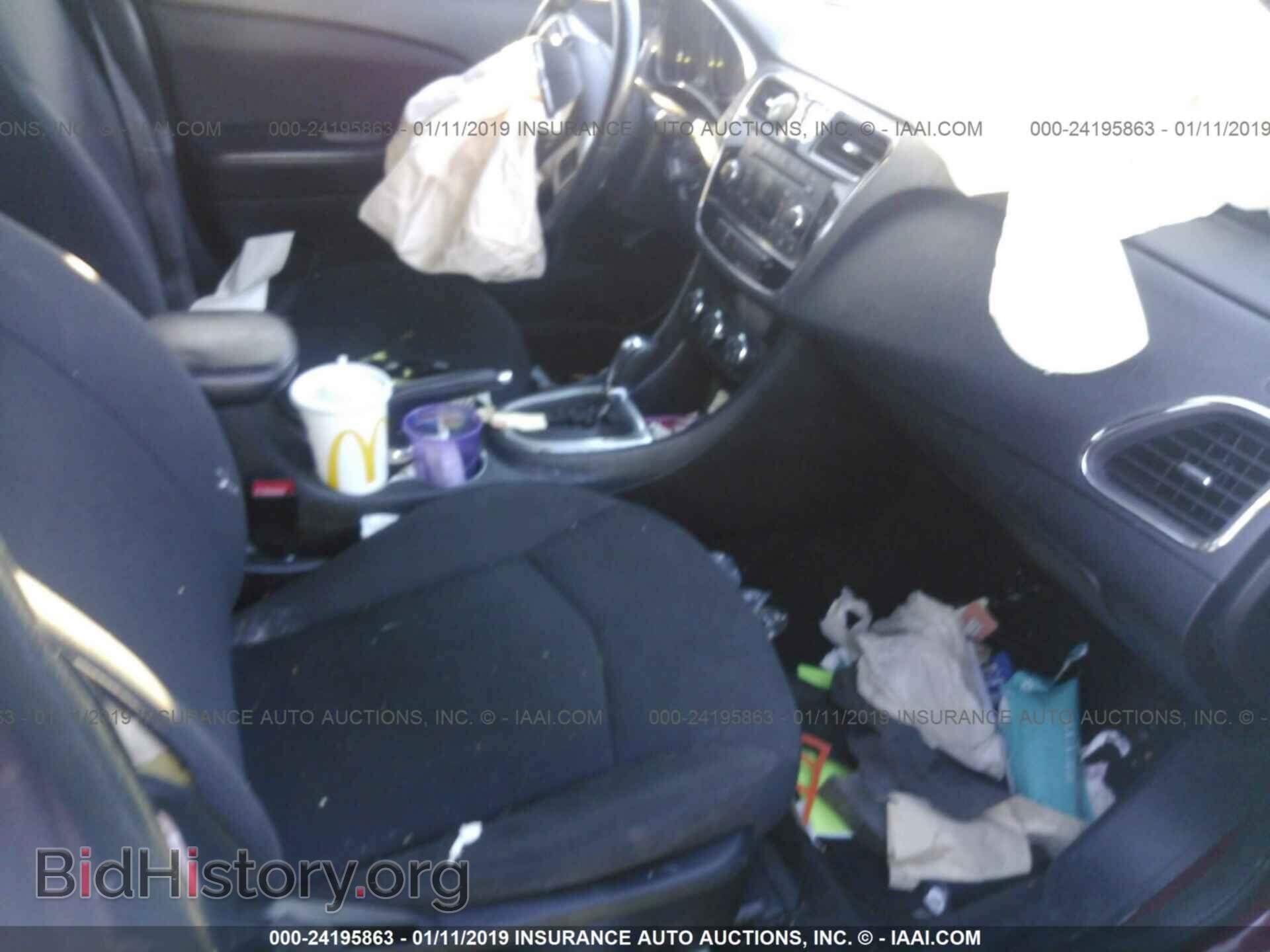 2014 CHRYSLER 200 - VIN: 1C3CCBBGXEN115469 - Фото 5