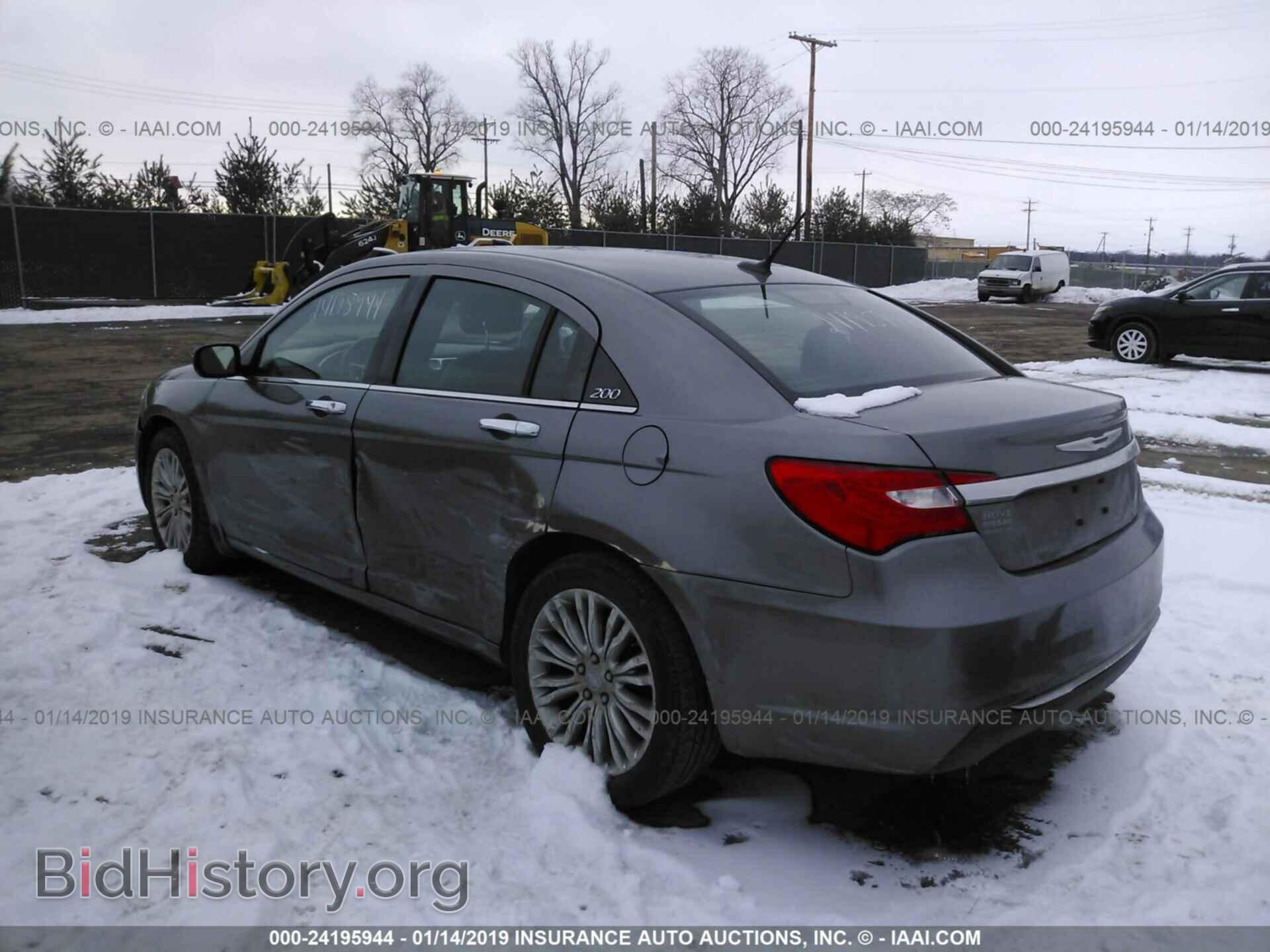 2012 CHRYSLER 200 - VIN: 1C3CCBCB3CN307395 - Фото 3
